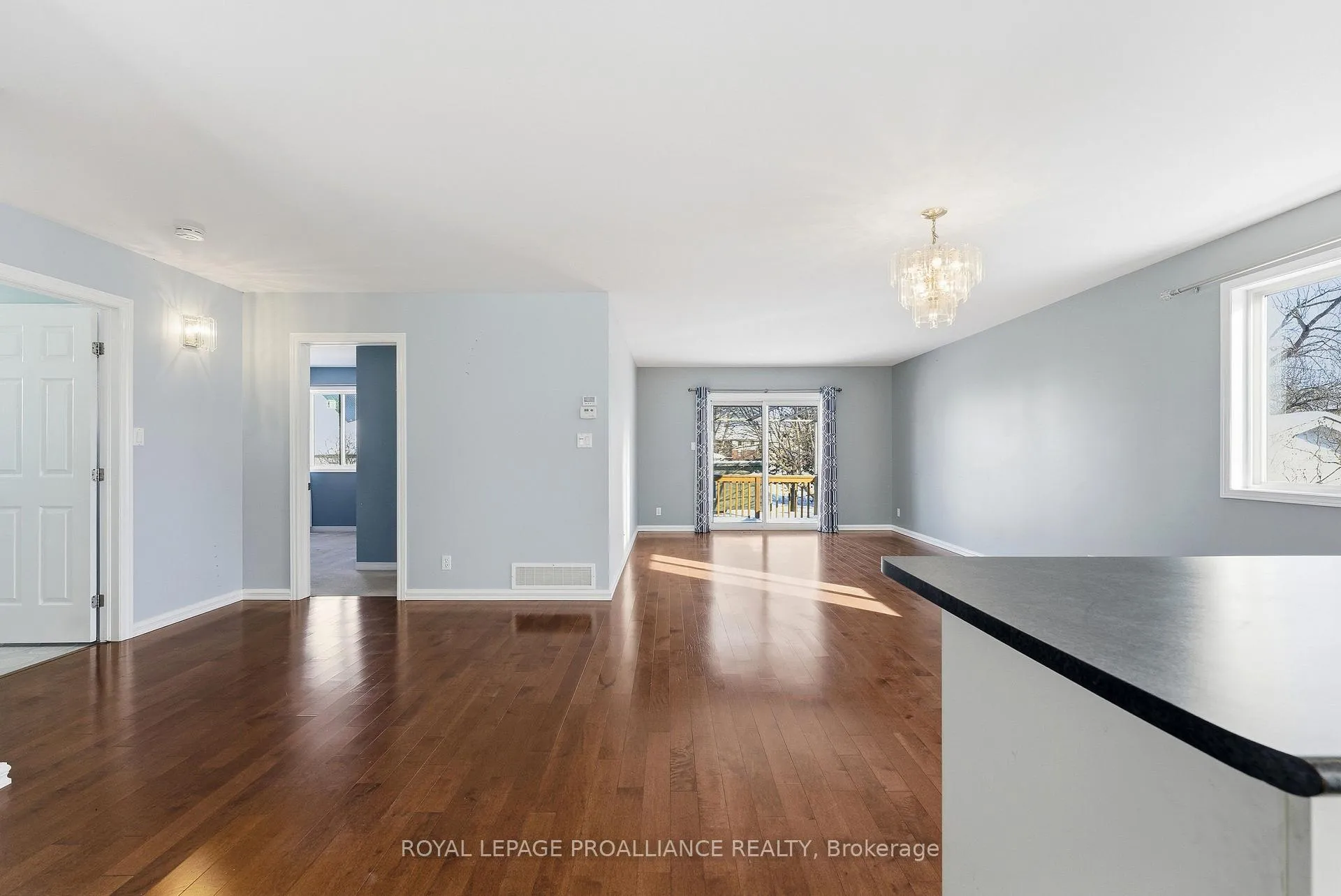 Photo 13 of 253 Herchimer Avenue, Belleville, Belleville Ward — HOMEH