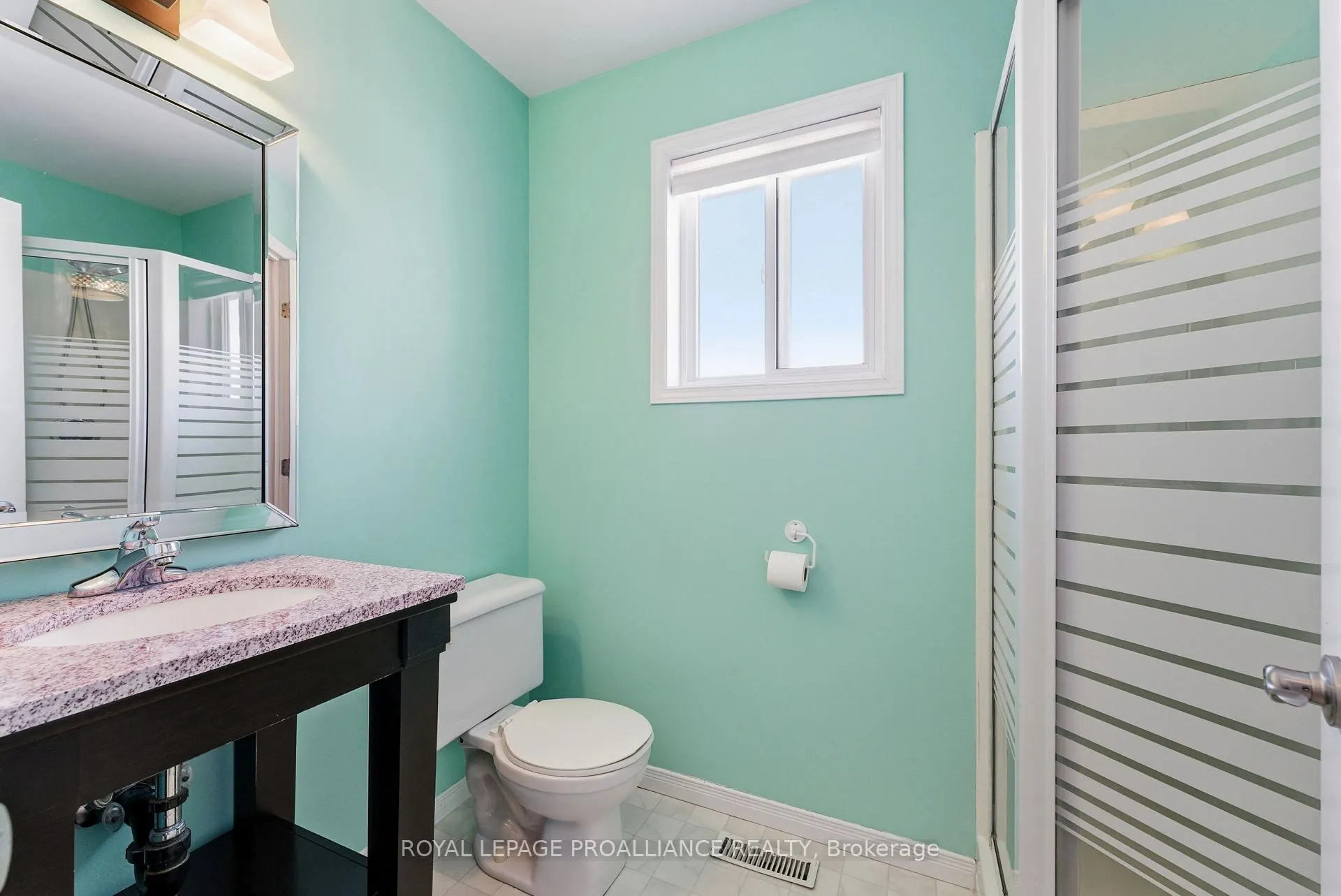 Photo 19 of 253 Herchimer Avenue, Belleville, Belleville Ward — HOMEH