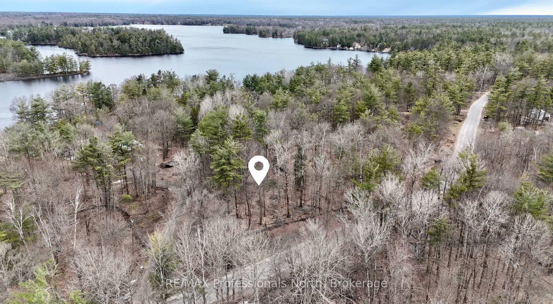 Photo 4 of Green Place Road, Gravenhurst, Wood (Gravenhurst) — HOMEH