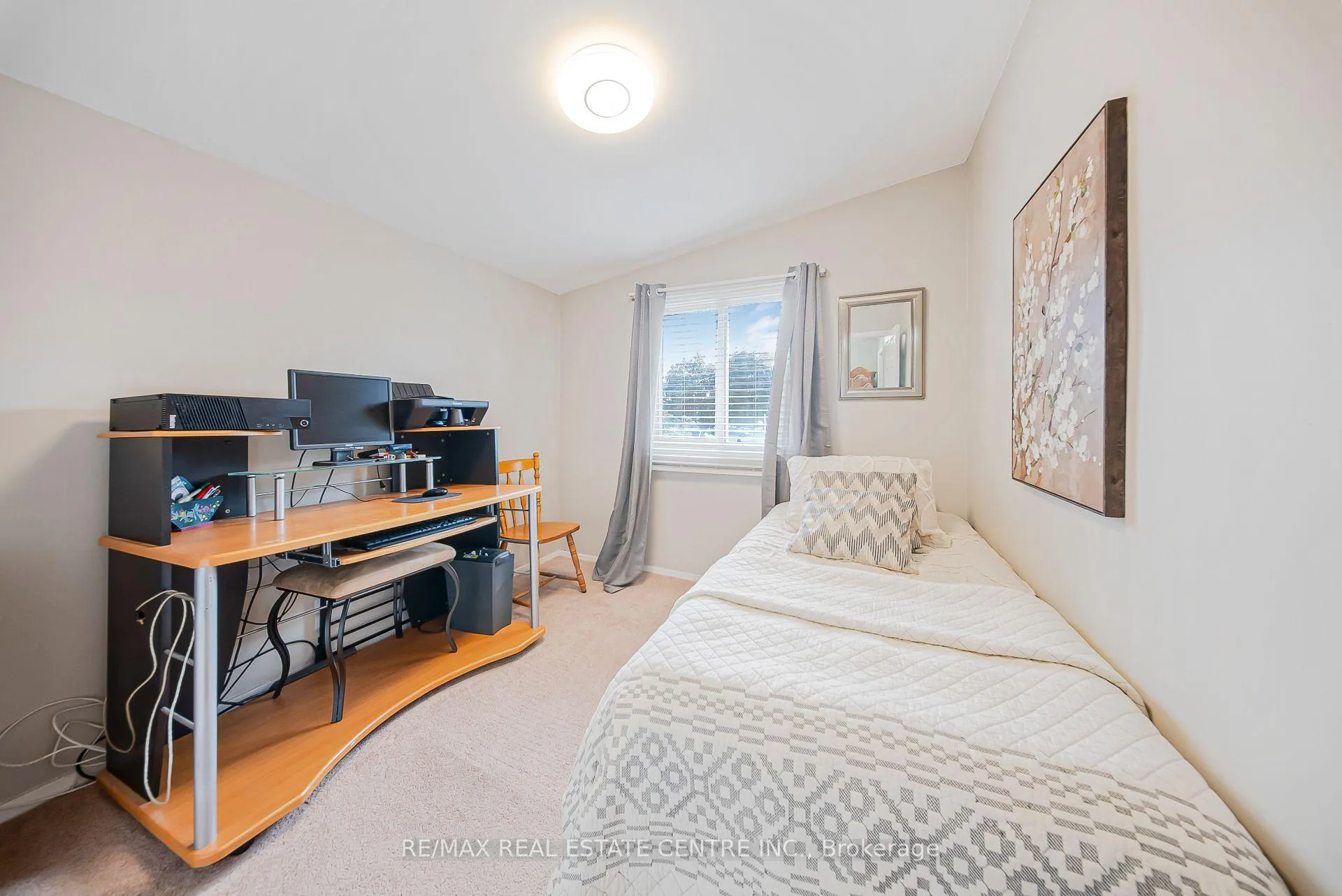 Photo 19 of 23 Coral Drive, Hamilton, Lawfield — HOMEH