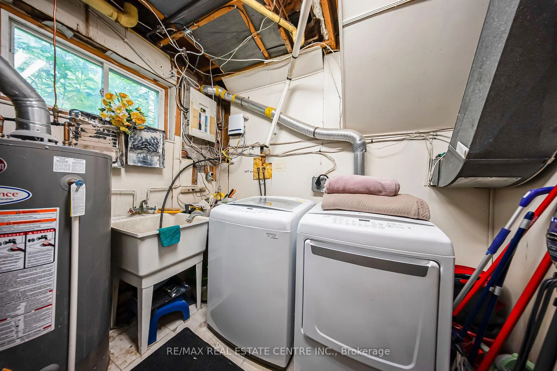 Photo 29 of 23 Coral Drive, Hamilton, Lawfield — HOMEH