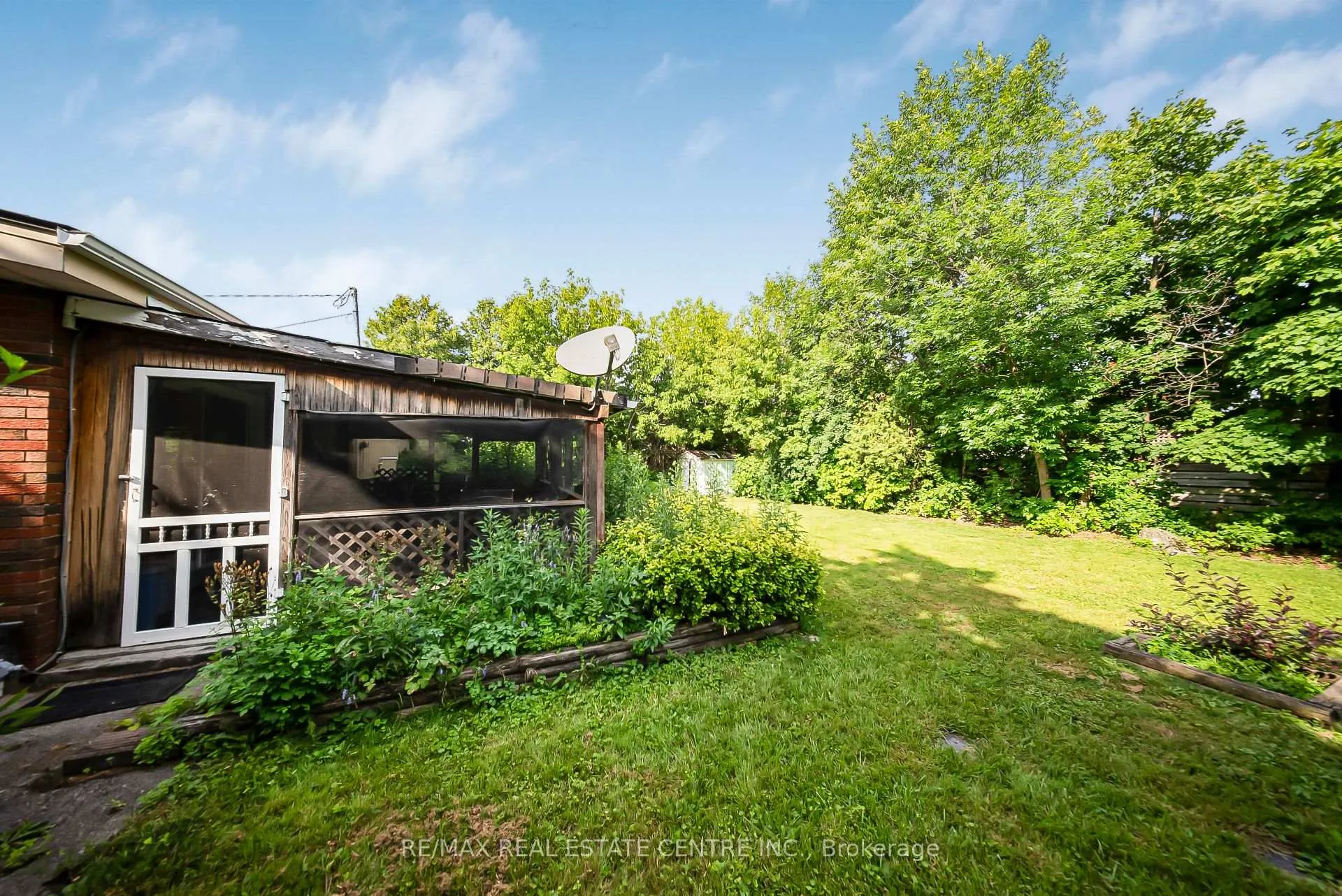 Photo 32 of 23 Coral Drive, Hamilton, Lawfield — HOMEH