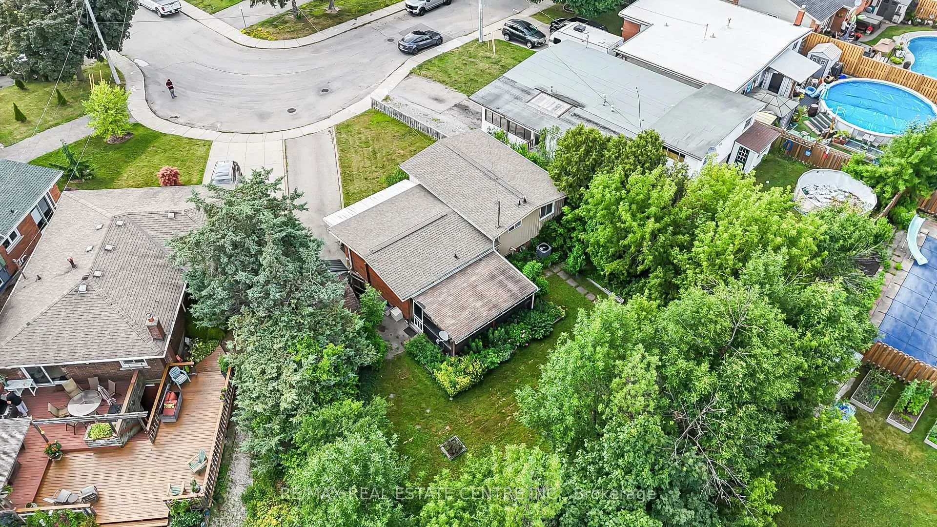 Photo 37 of 23 Coral Drive, Hamilton, Lawfield — HOMEH