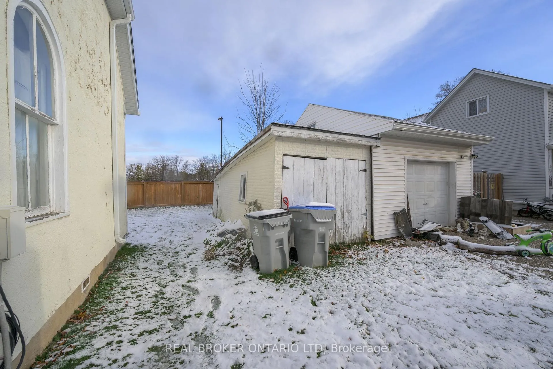 Photo 33 of 222 Ellen Street, North Middlesex, Parkhill — HOMEH