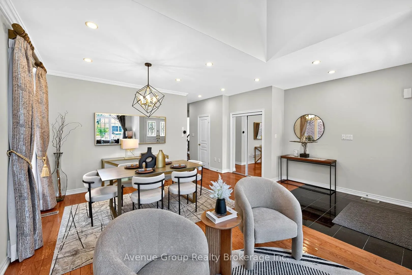 Photo 8 of 17 Adastra Crescent, Markham, Victoria Manor-Jennings Gate — HOMEH