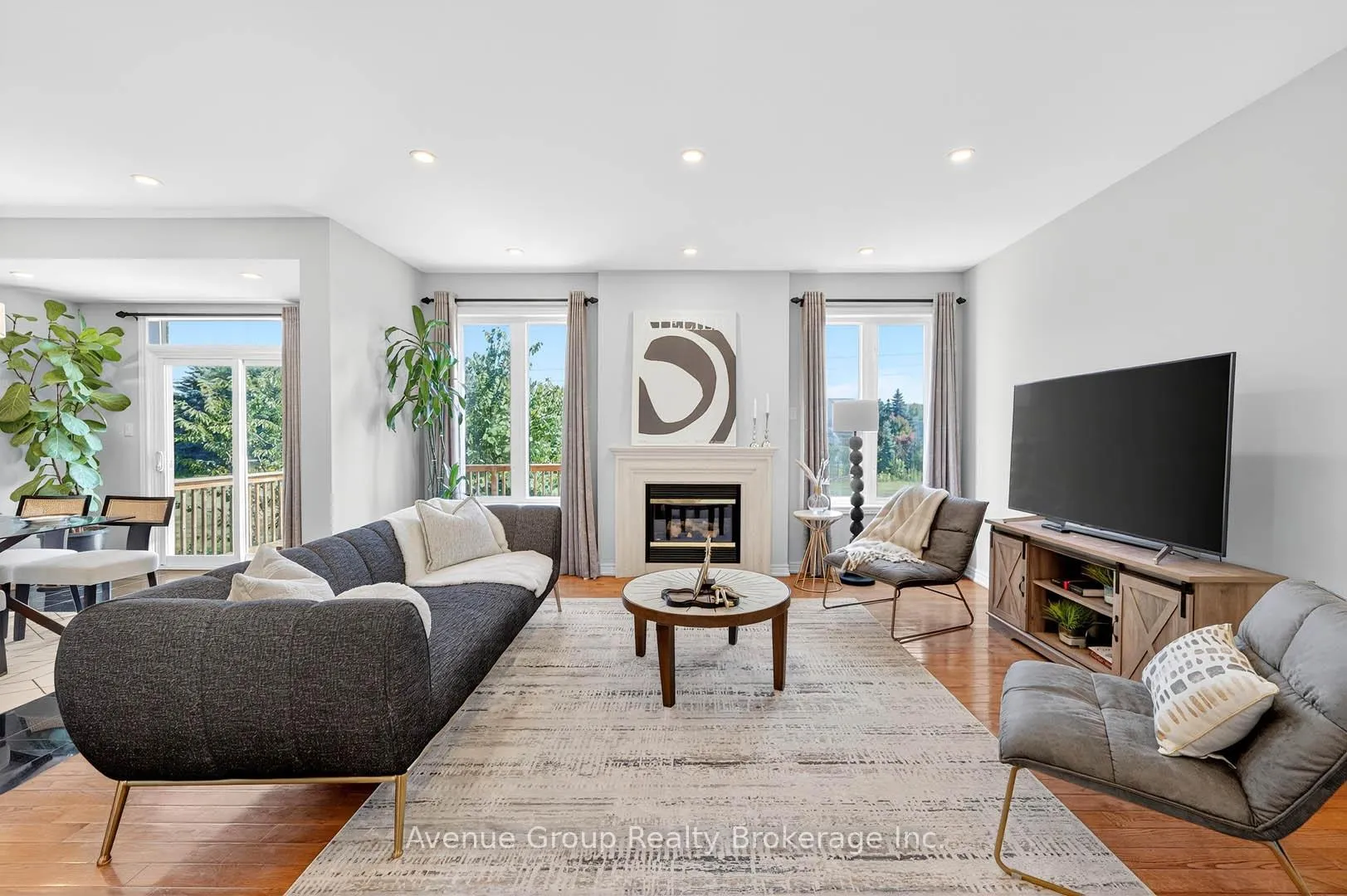 Photo 10 of 17 Adastra Crescent, Markham, Victoria Manor-Jennings Gate — HOMEH