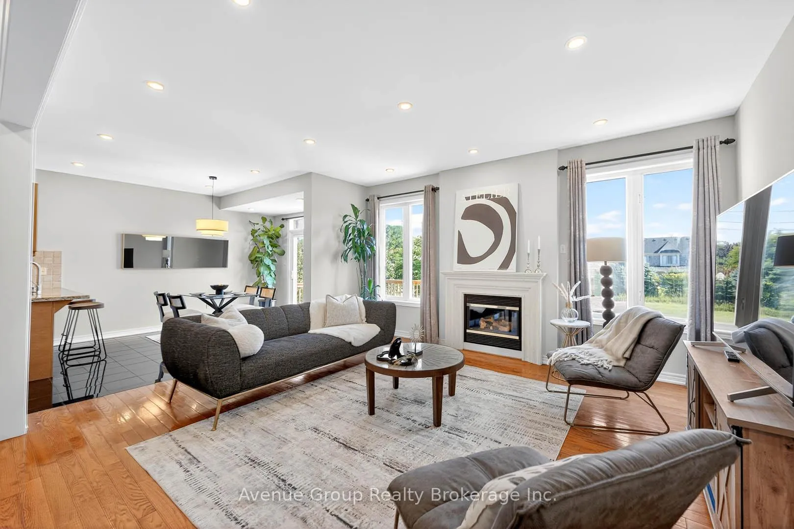 Photo 13 of 17 Adastra Crescent, Markham, Victoria Manor-Jennings Gate — HOMEH