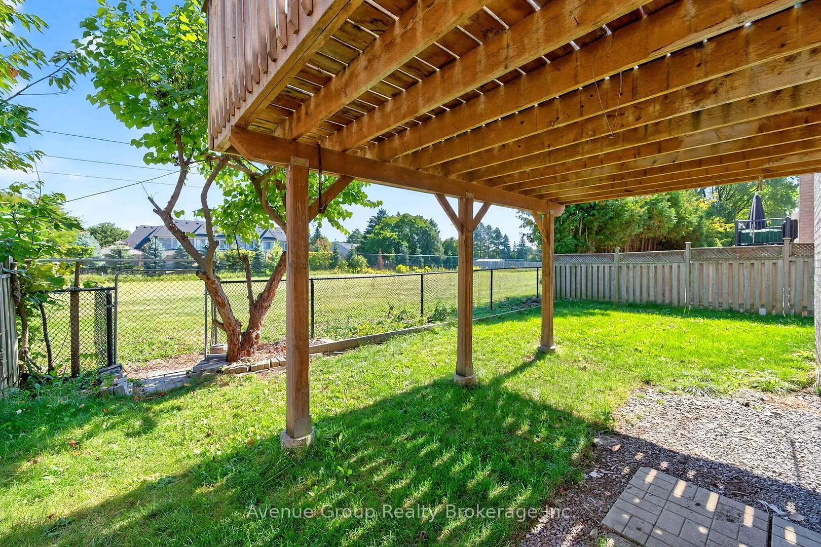 Photo 43 of 17 Adastra Crescent, Markham, Victoria Manor-Jennings Gate — HOMEH