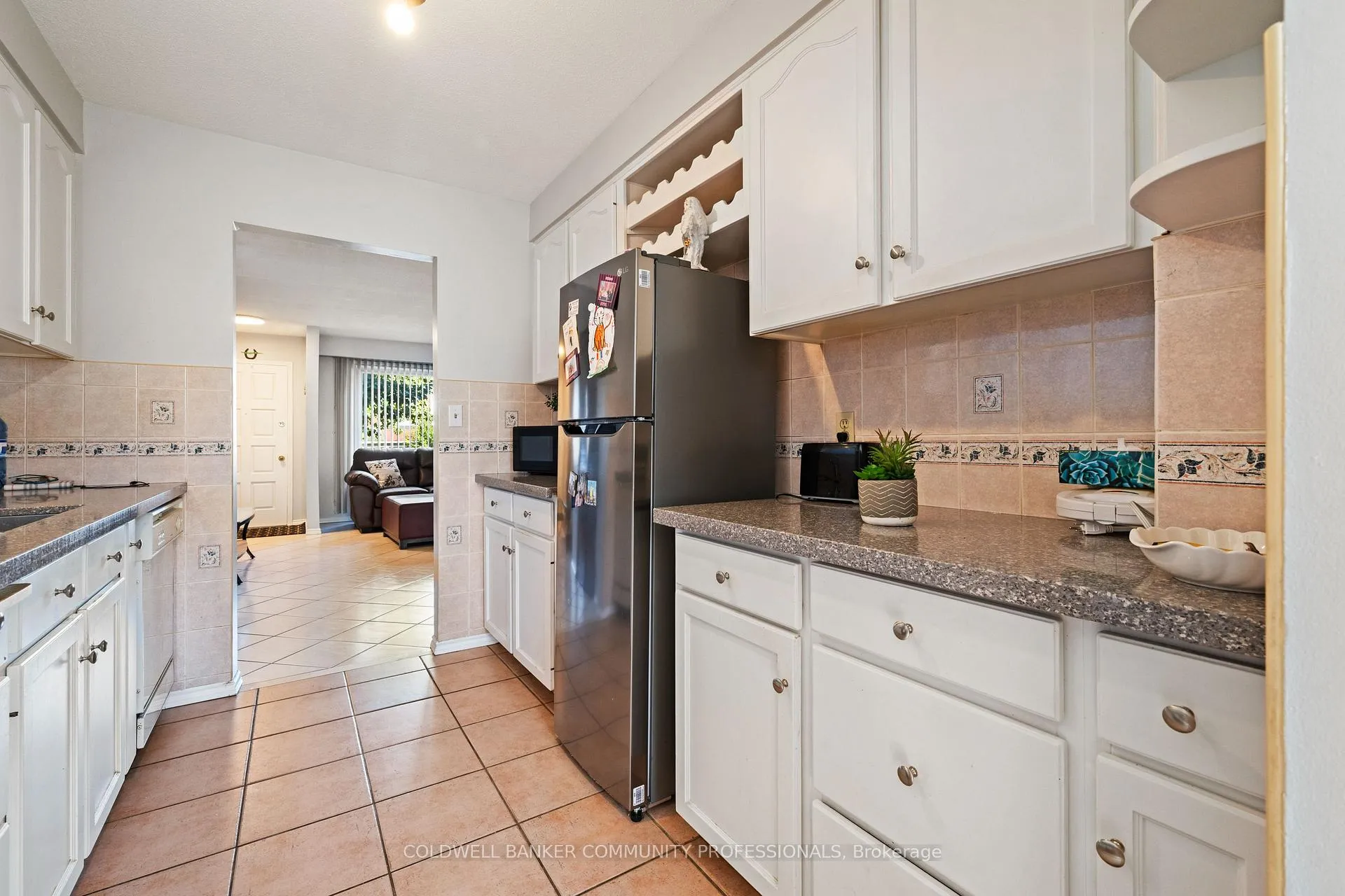 Photo 11 of 135 West Avenue N, Hamilton, Beasley — HOMEH