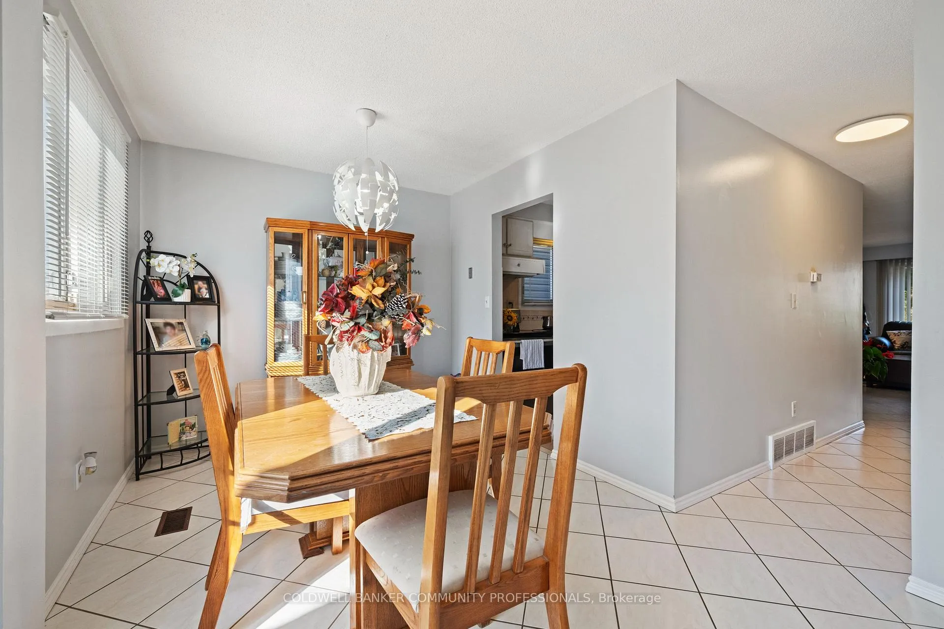 Photo 14 of 135 West Avenue N, Hamilton, Beasley — HOMEH