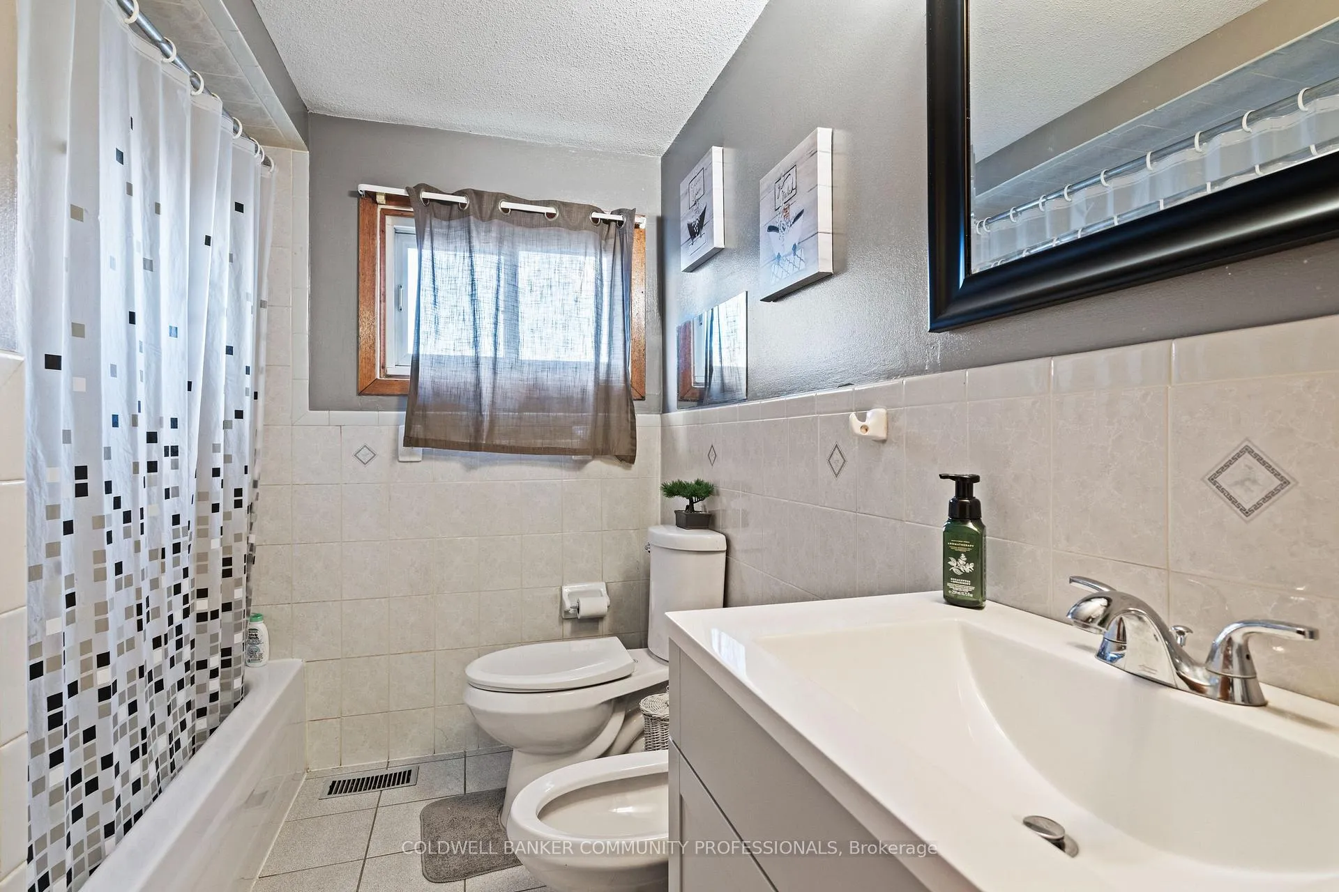Photo 19 of 135 West Avenue N, Hamilton, Beasley — HOMEH