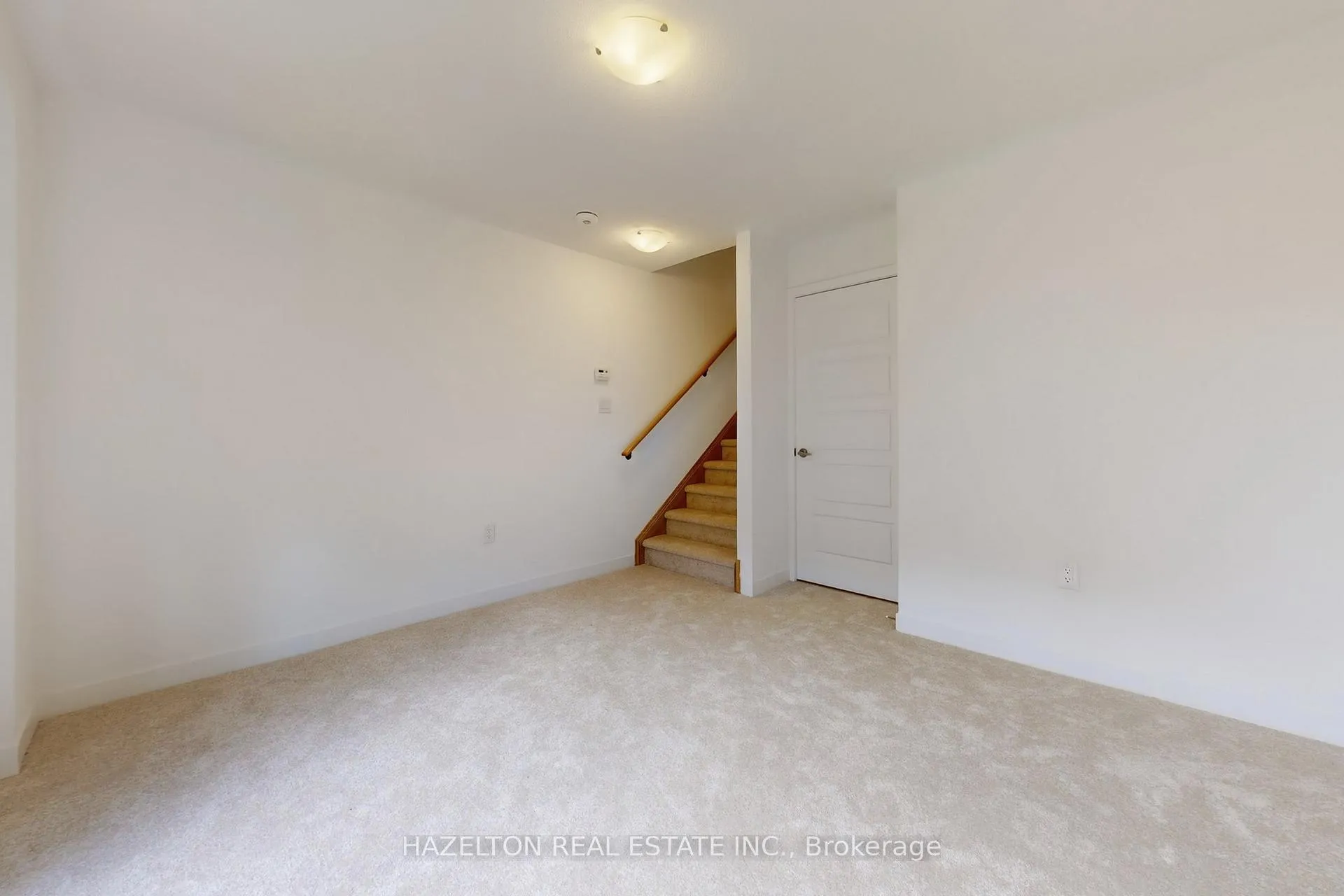 Photo 37 of 26 Calloway Way, Whitby, Downtown Whitby — HOMEH