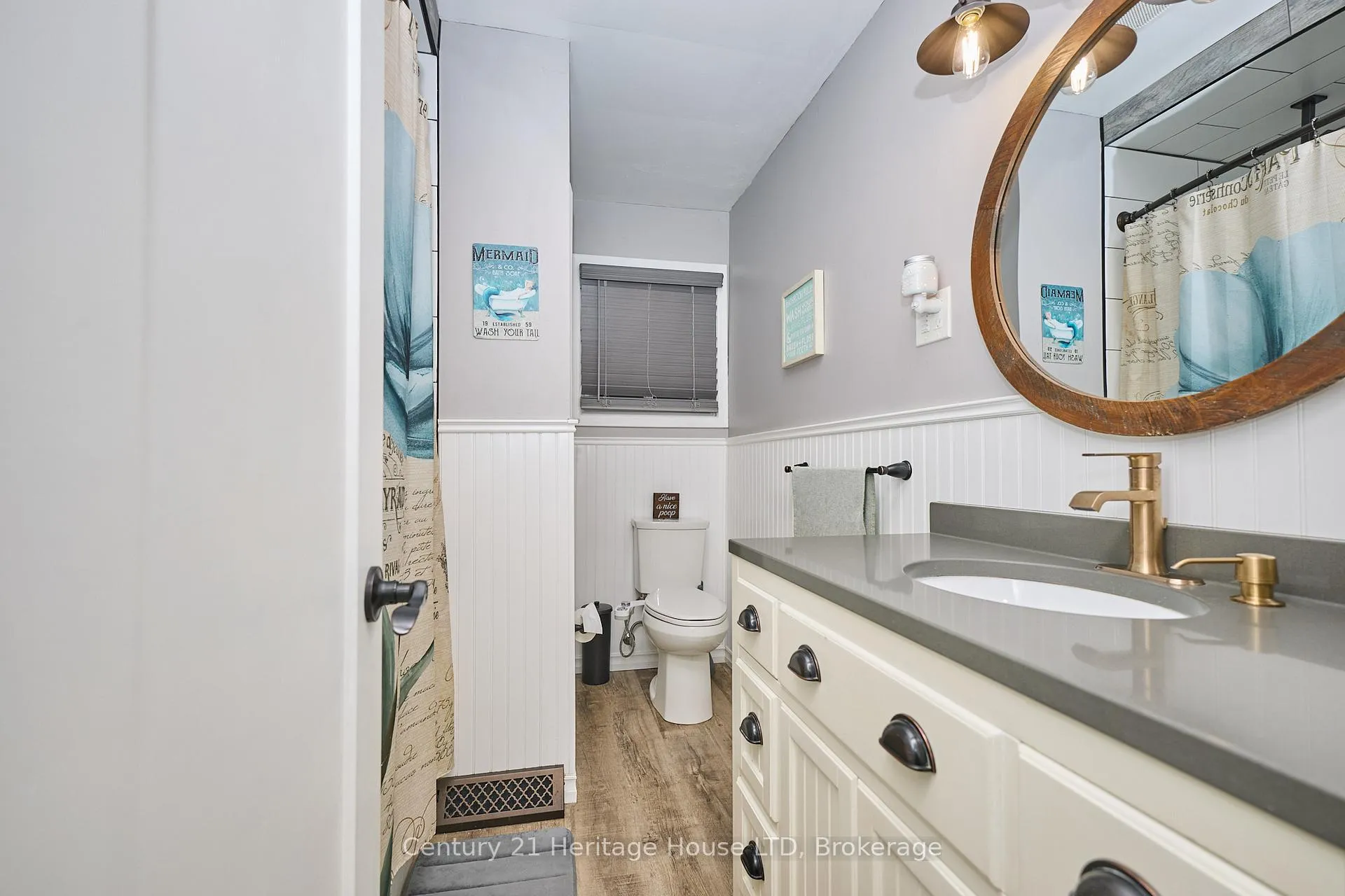 Photo 10 of 8845 Banting Avenue, Niagara Falls, Chippawa — HOMEH