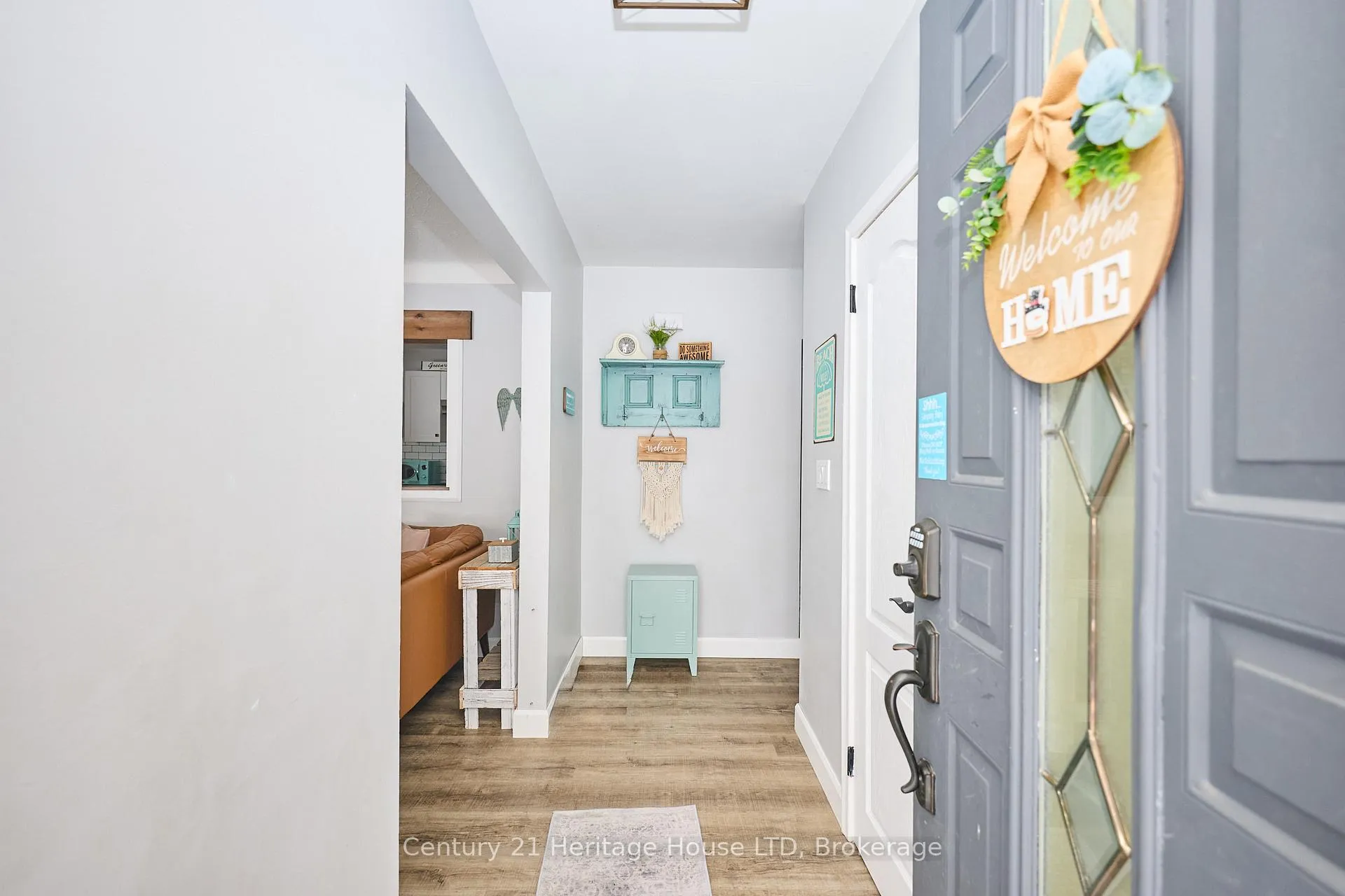 Photo 22 of 8845 Banting Avenue, Niagara Falls, Chippawa — HOMEH