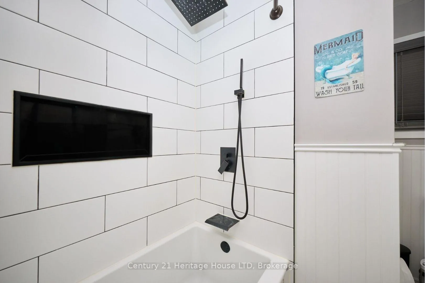 Photo 26 of 8845 Banting Avenue, Niagara Falls, Chippawa — HOMEH