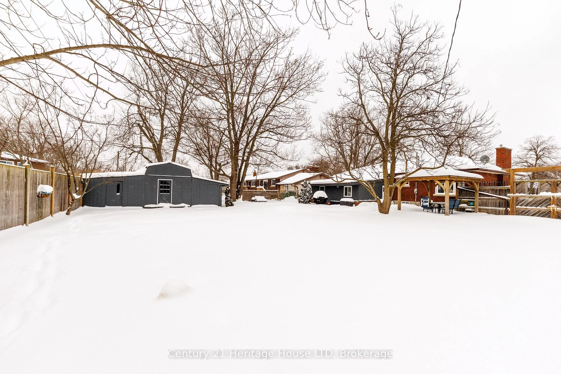 Photo 40 of 8845 Banting Avenue, Niagara Falls, Chippawa — HOMEH