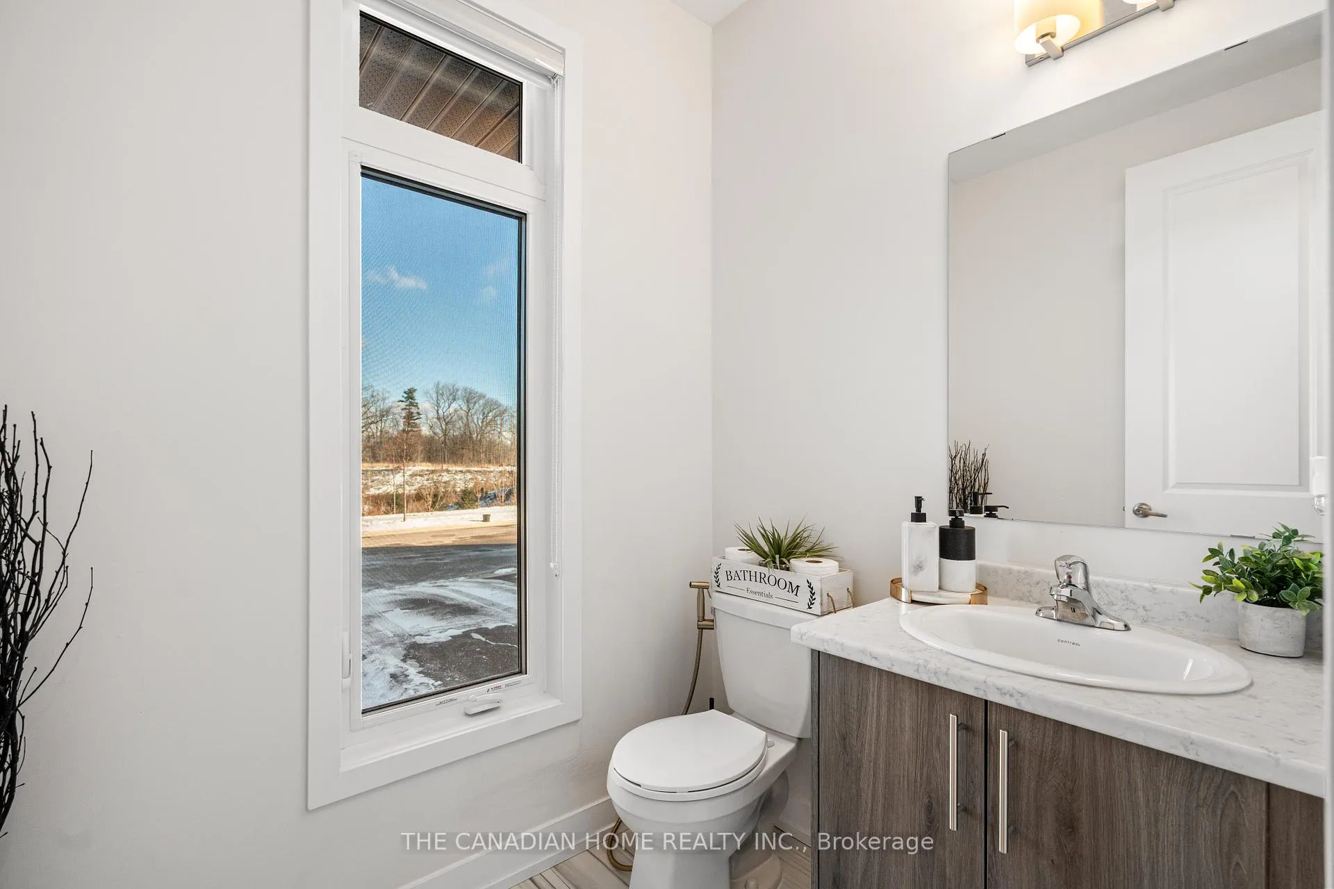 Photo 23 of 1514 Wellwood Terrace, Milton, Cobban — HOMEH