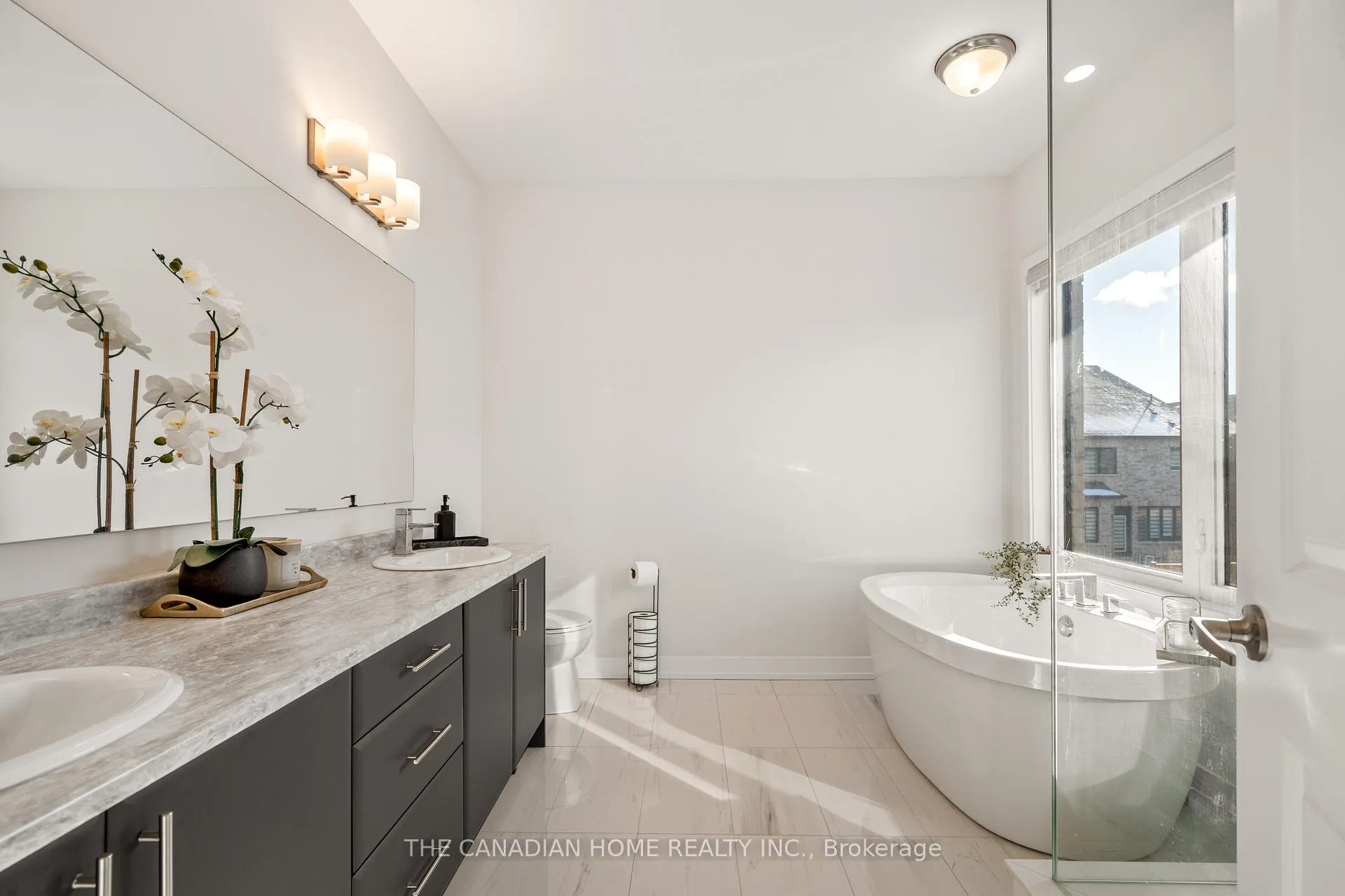 Photo 27 of 1514 Wellwood Terrace, Milton, Cobban — HOMEH