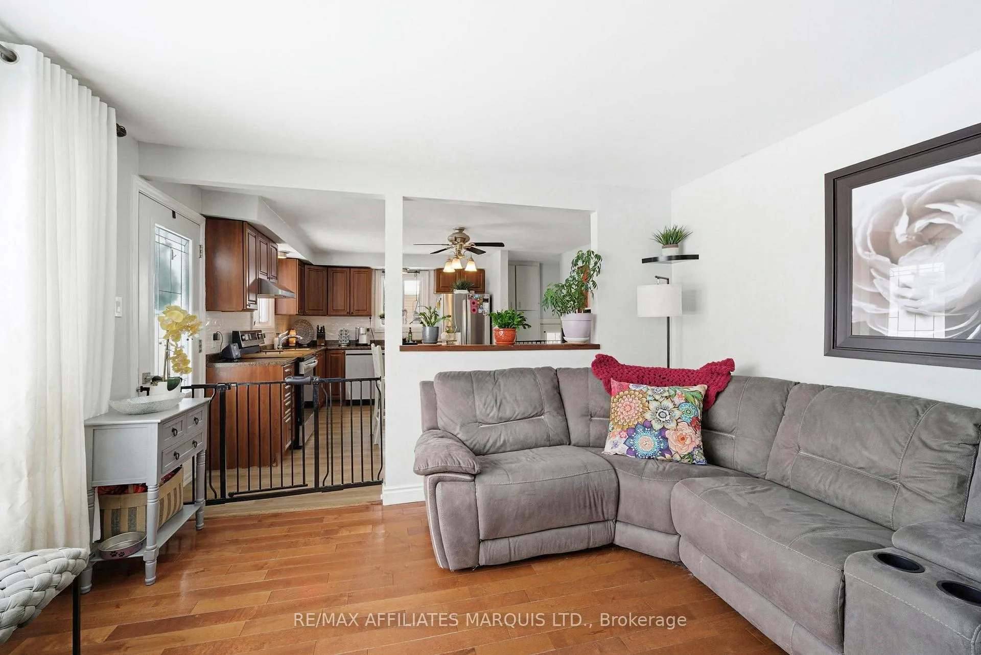 Photo 8 of 605 Twelfth Street E, Cornwall — HOMEH
