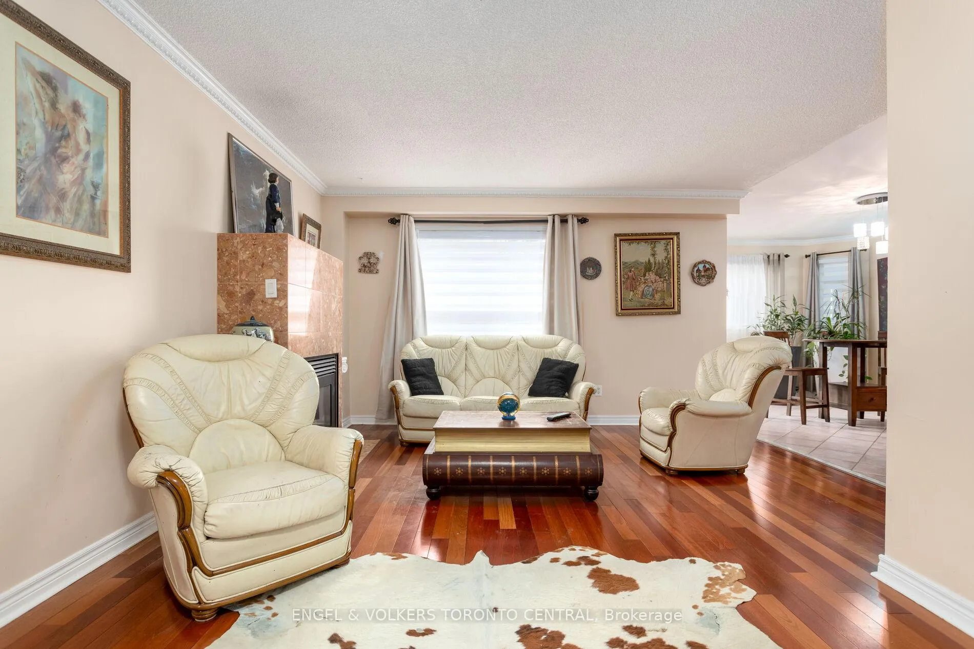 Photo 15 of 144 Claremont Lane, Vaughan, West Woodbridge — HOMEH