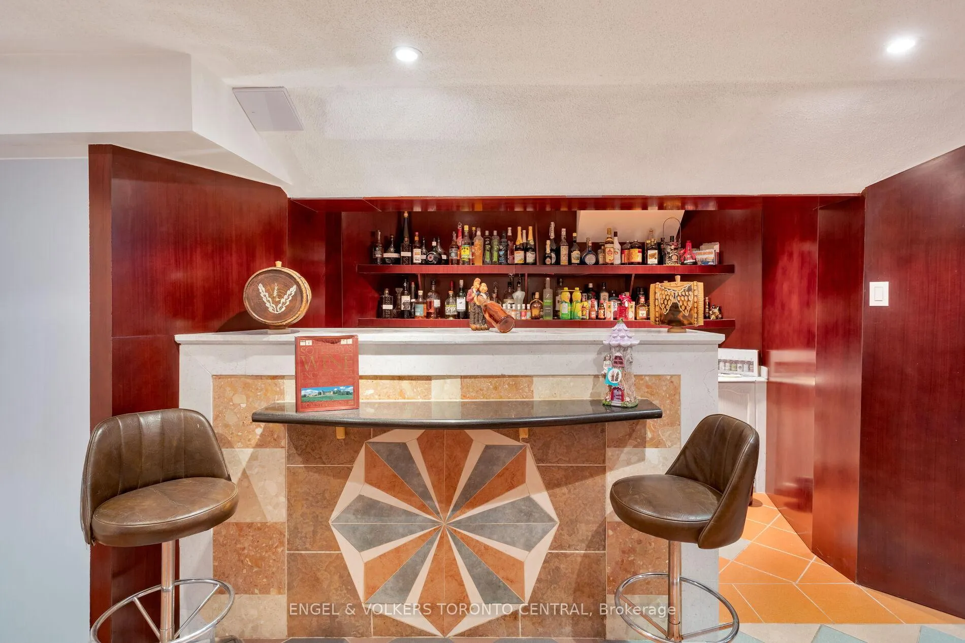 Photo 43 of 144 Claremont Lane, Vaughan, West Woodbridge — HOMEH