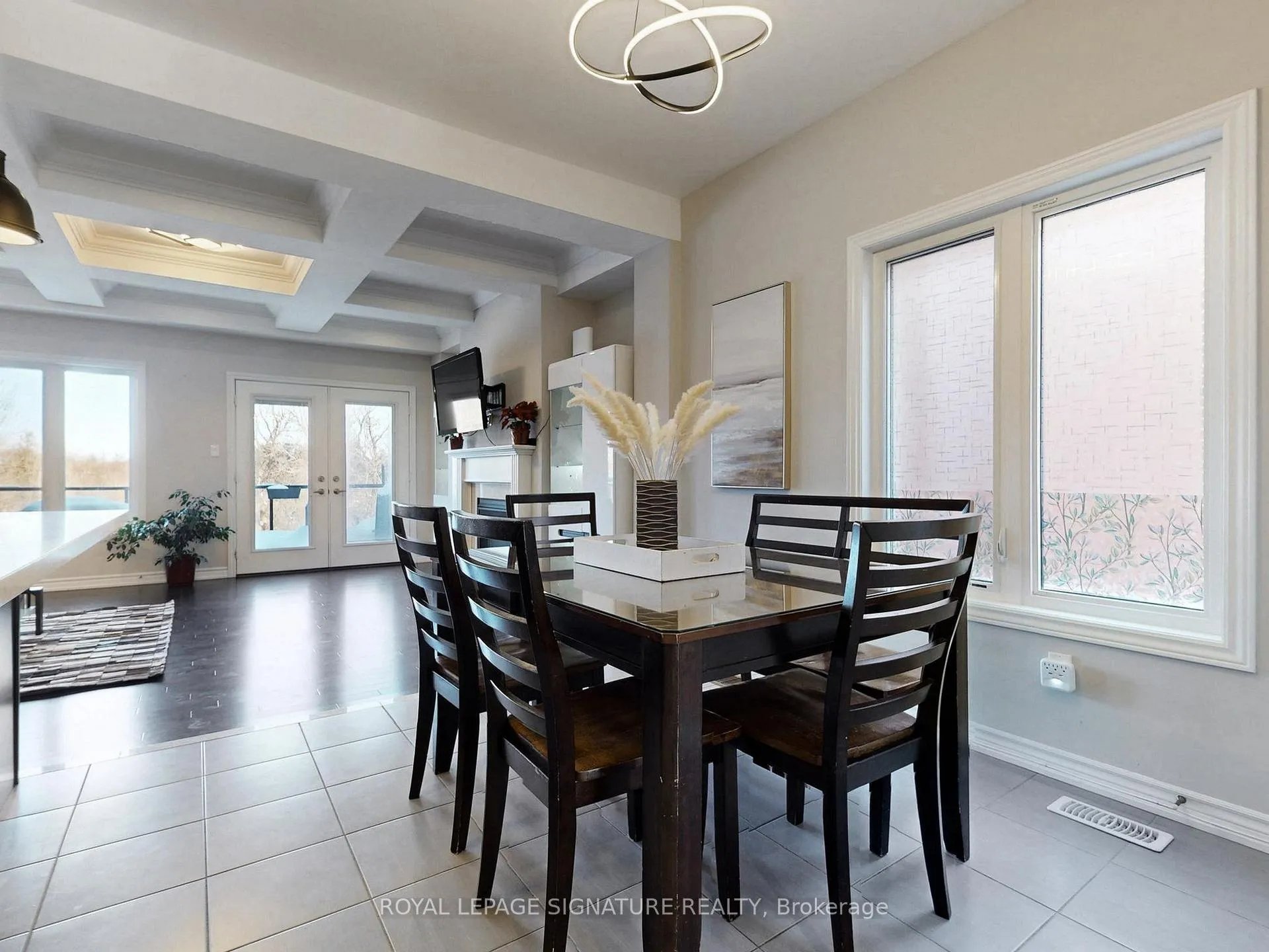 Photo 13 of 27 Michael Cummings Court, Uxbridge — HOMEH
