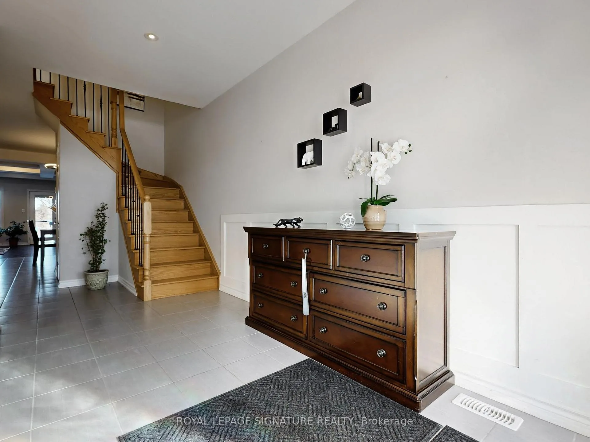 Photo 18 of 27 Michael Cummings Court, Uxbridge — HOMEH