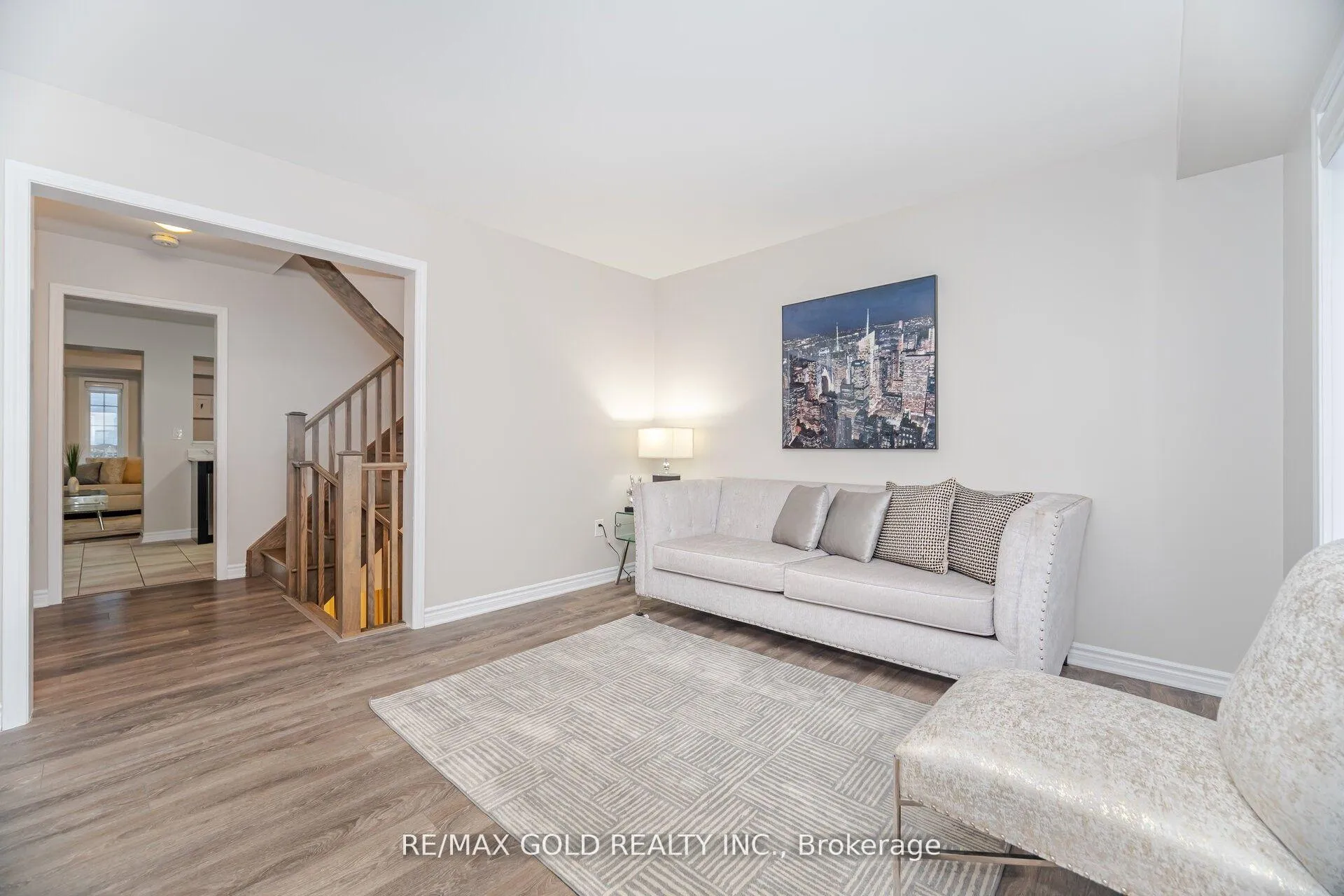 Photo 6 of 75 Baycliffe Crescent, Brampton, Northwest Brampton — HOMEH