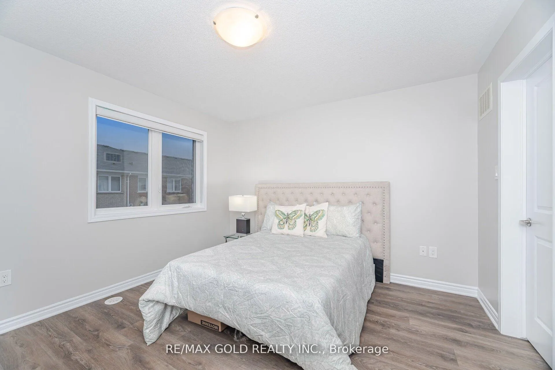 Photo 17 of 75 Baycliffe Crescent, Brampton, Northwest Brampton — HOMEH