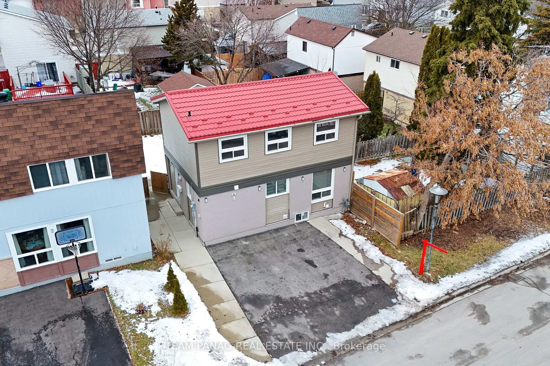 Photo 2 of 1 Golden Gate Drive, Brampton, Northgate — HOMEH
