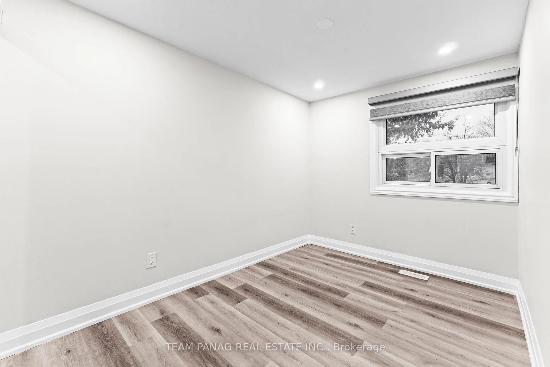 Photo 22 of 1 Golden Gate Drive, Brampton, Northgate — HOMEH