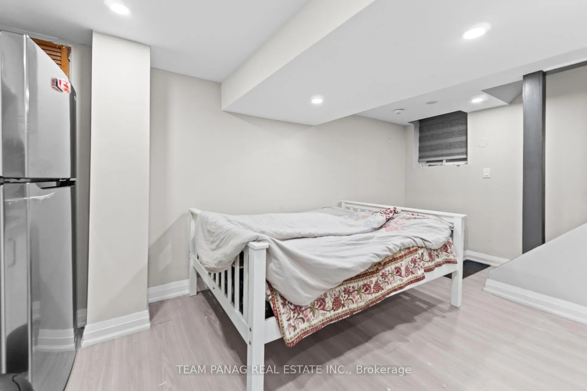 Photo 28 of 1 Golden Gate Drive, Brampton, Northgate — HOMEH