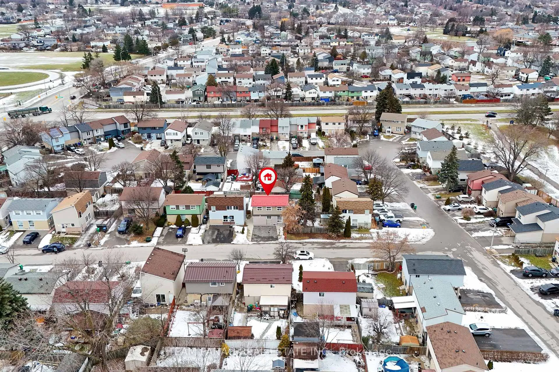 Photo 37 of 1 Golden Gate Drive, Brampton, Northgate — HOMEH