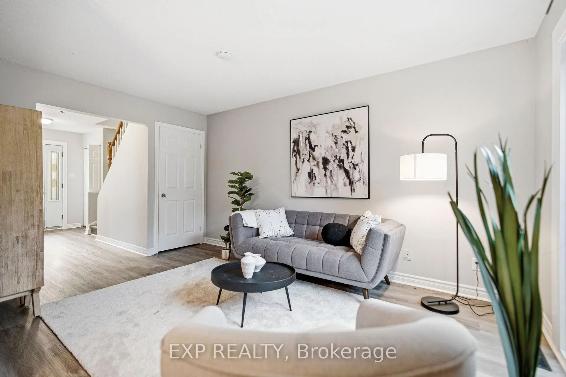 Photo 9 of 51 Raftus Square, Ottawa, Barrhaven - Pheasant Run — HOMEH