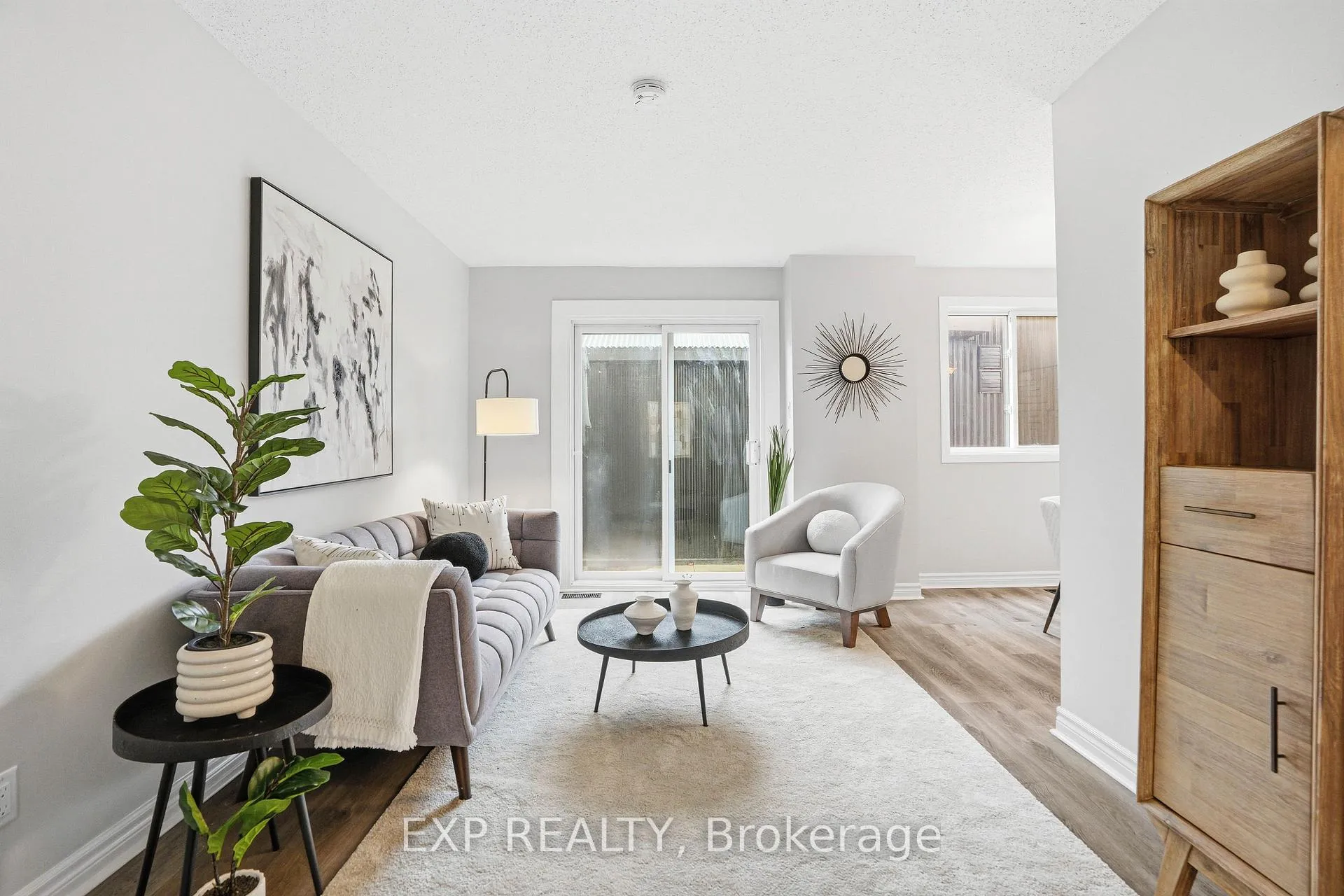 Photo 11 of 51 Raftus Square, Ottawa, Barrhaven - Pheasant Run — HOMEH