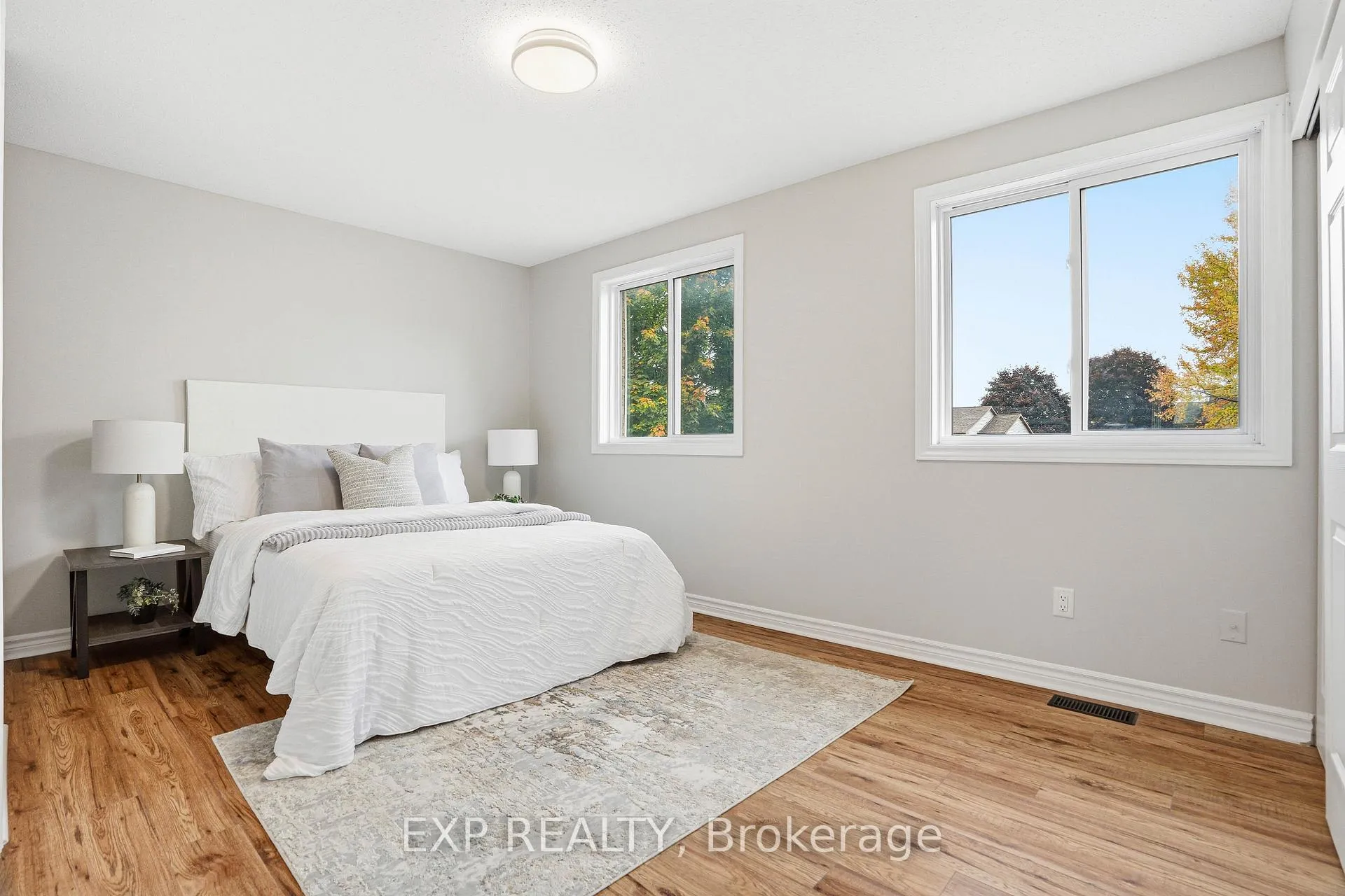 Photo 14 of 51 Raftus Square, Ottawa, Barrhaven - Pheasant Run — HOMEH
