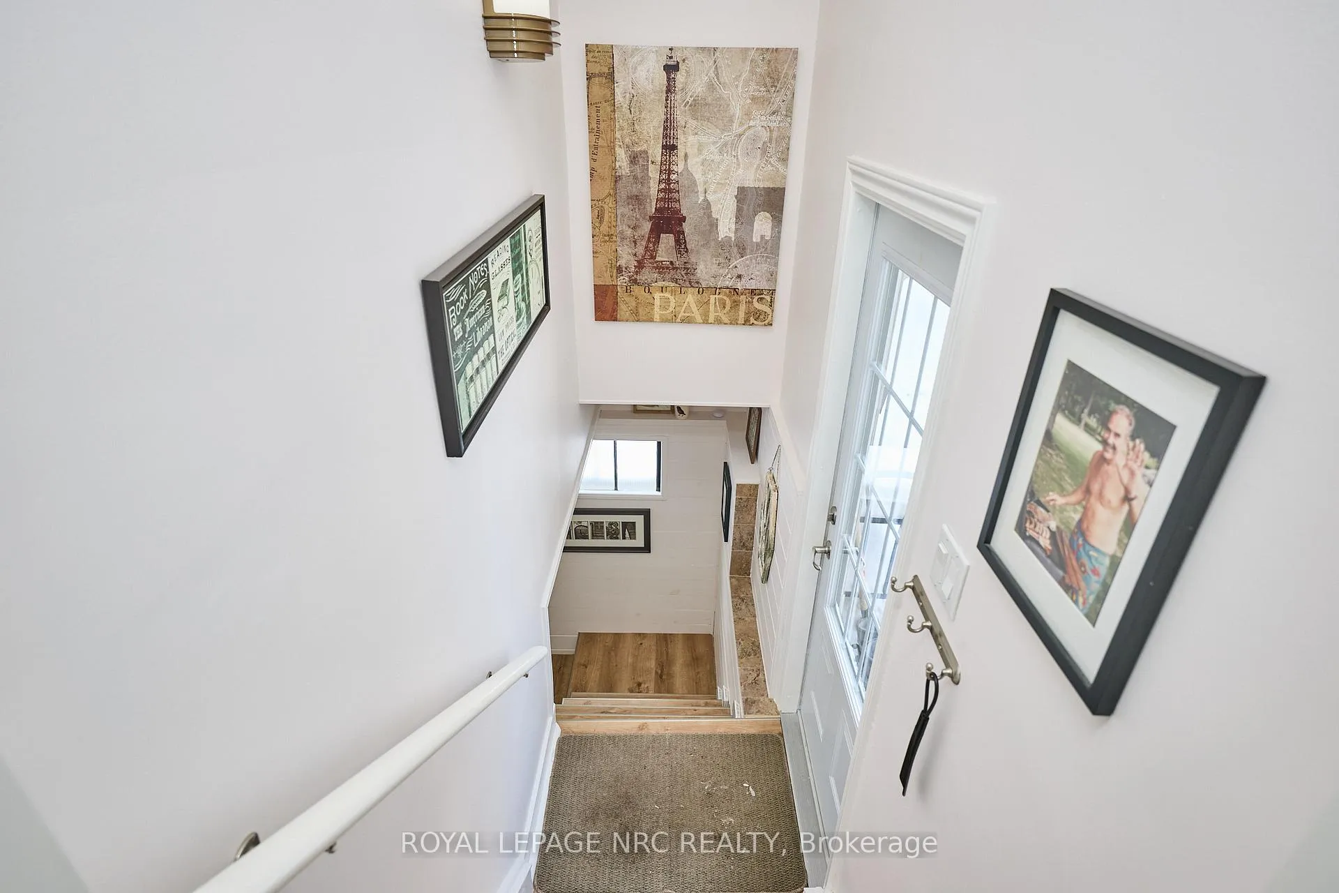 Photo 20 of 7 Perth Street, St. Catharines, E. Chester — HOMEH