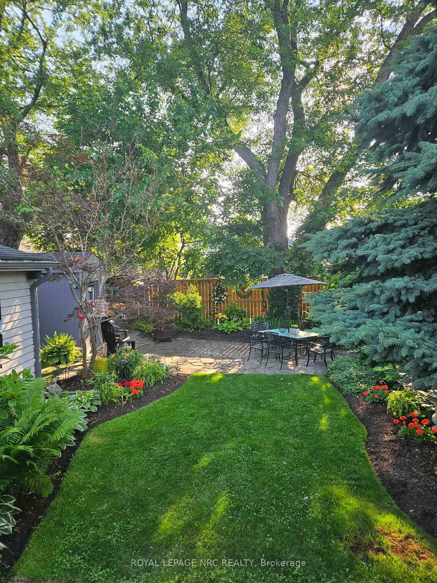 Photo 39 of 7 Perth Street, St. Catharines, E. Chester — HOMEH