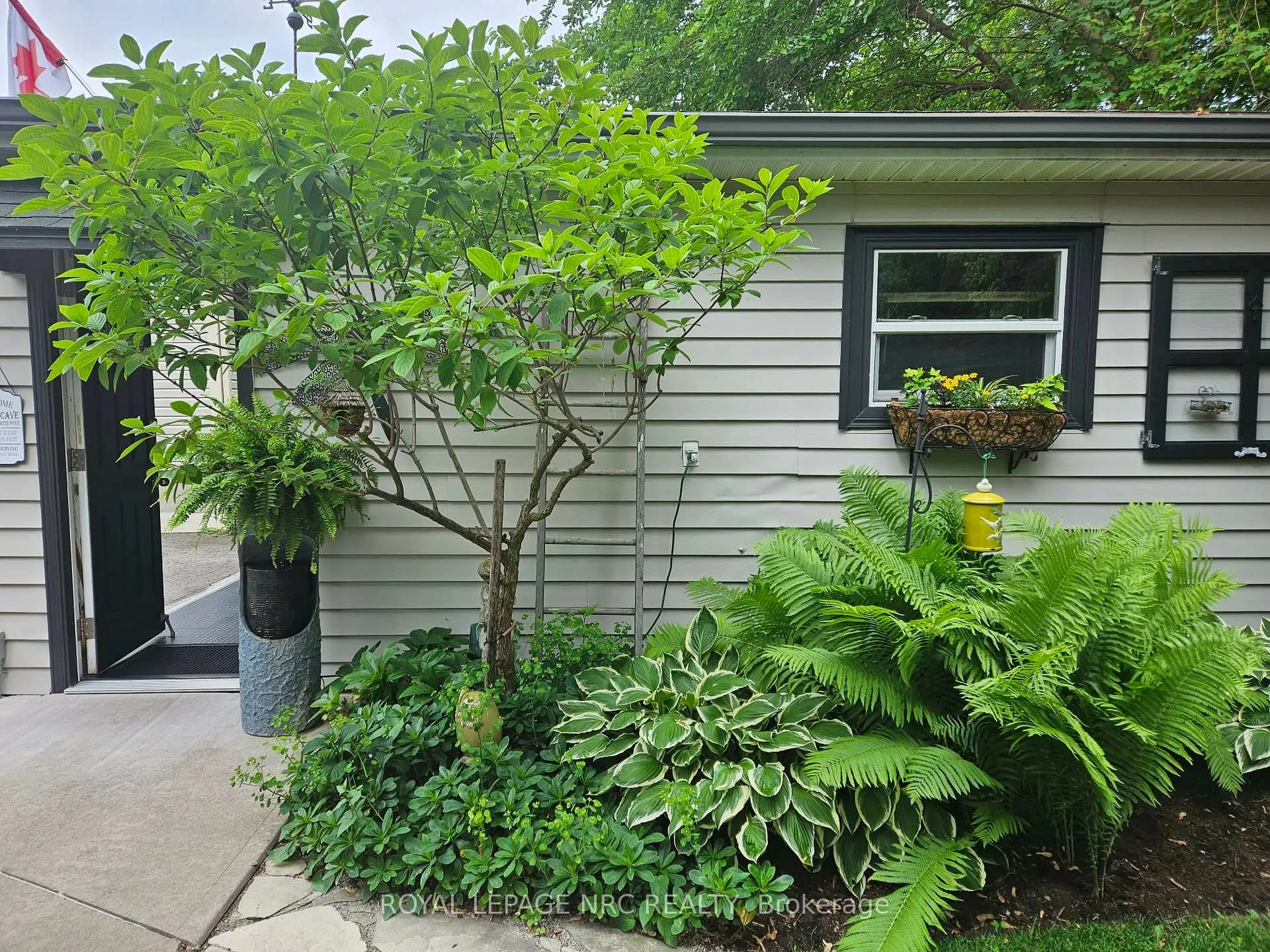 Photo 42 of 7 Perth Street, St. Catharines, E. Chester — HOMEH