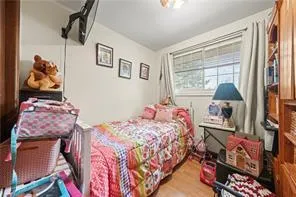 Photo 26 of 53 Bluerock Crescent, Cambridge — HOMEH