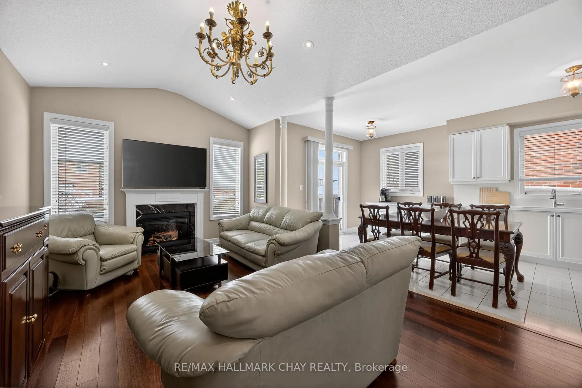 Photo 7 of 1406 Sheldon Street, Innisfil, Alcona — HOMEH
