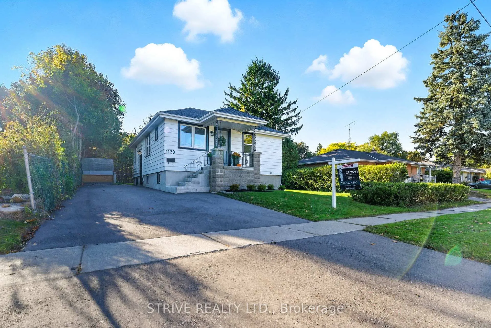 Photo 45 of 1120 Somerville Street, Oshawa, Centennial — HOMEH