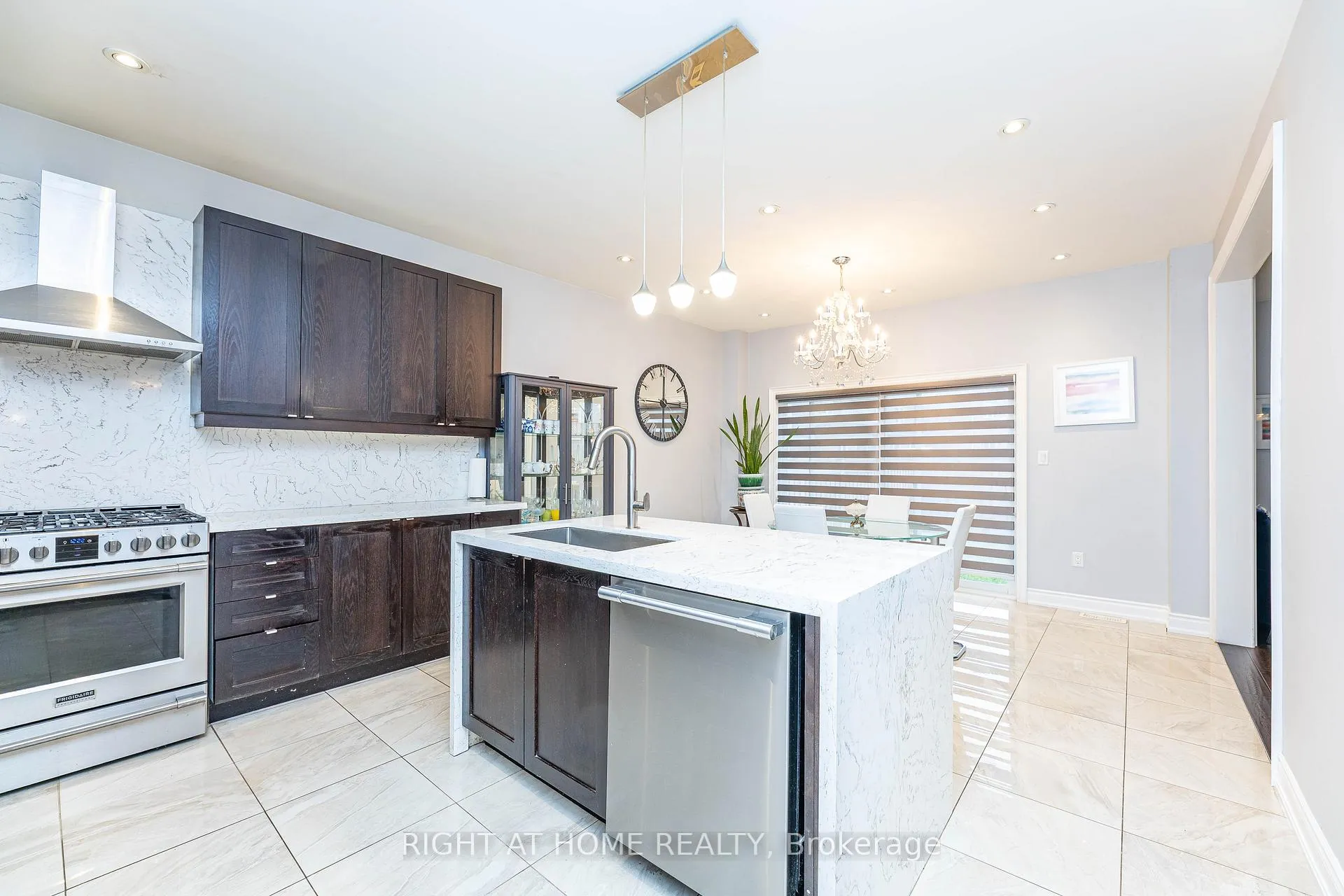 Photo 12 of 2296 Secreto Drive, Oshawa, Windfields — HOMEH