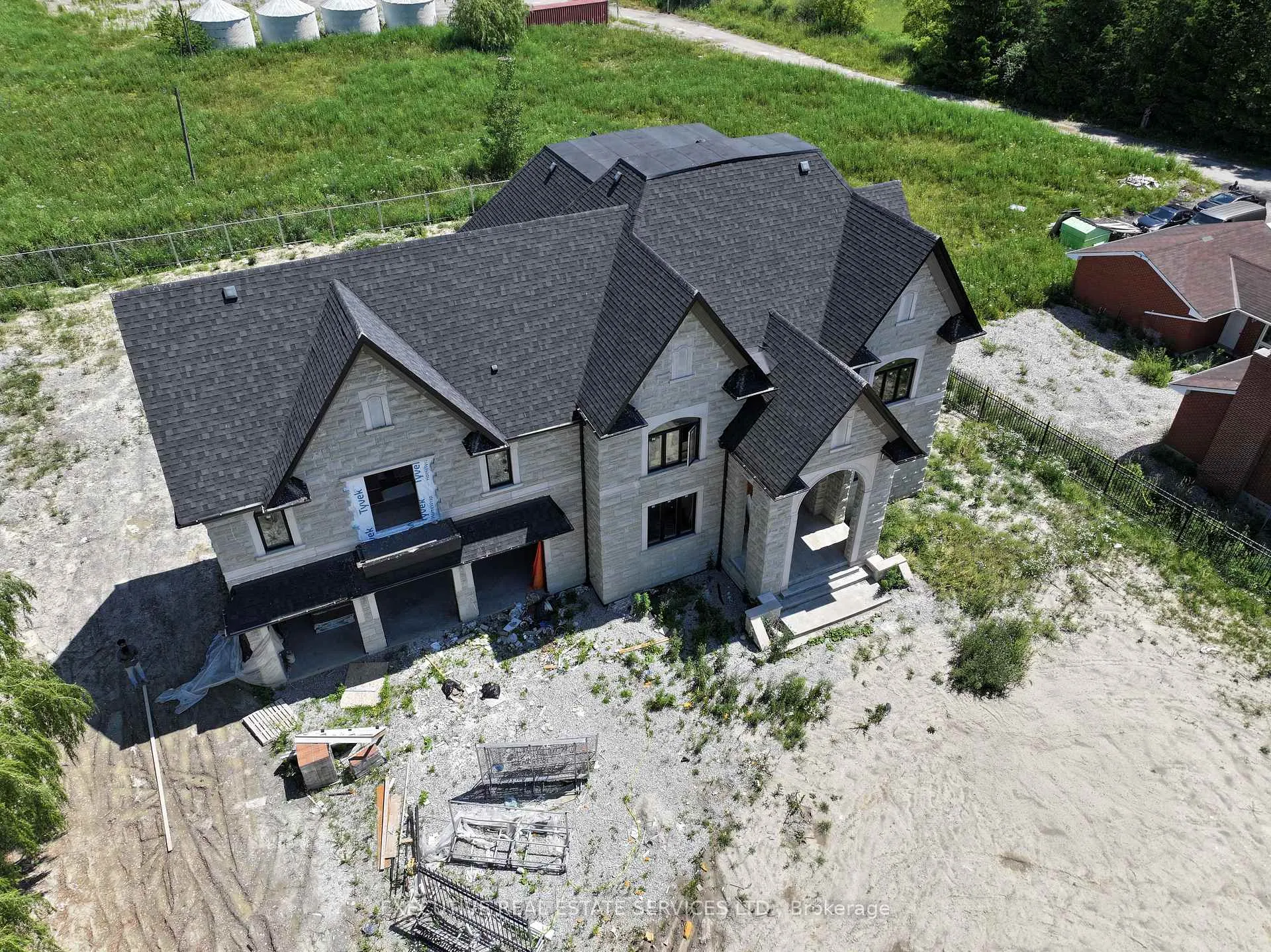 Photo 2 of 15267 Airport Road, Caledon, Rural Caledon — HOMEH