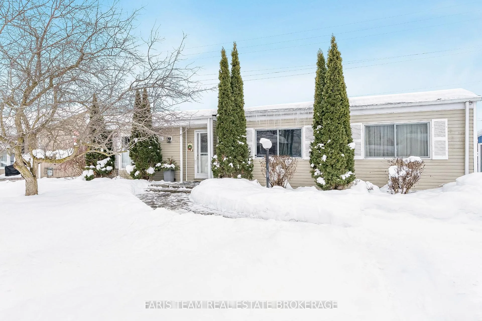 Photo 1 of 81 Corner Brook Trail, Innisfil, Alcona — HOMEH