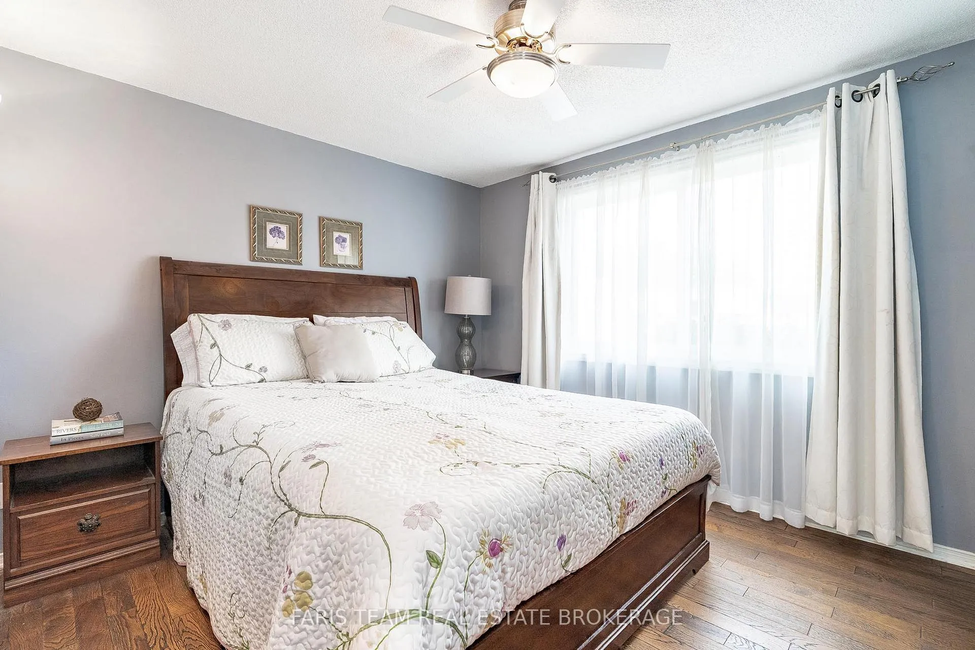 Photo 18 of 81 Corner Brook Trail, Innisfil, Alcona — HOMEH