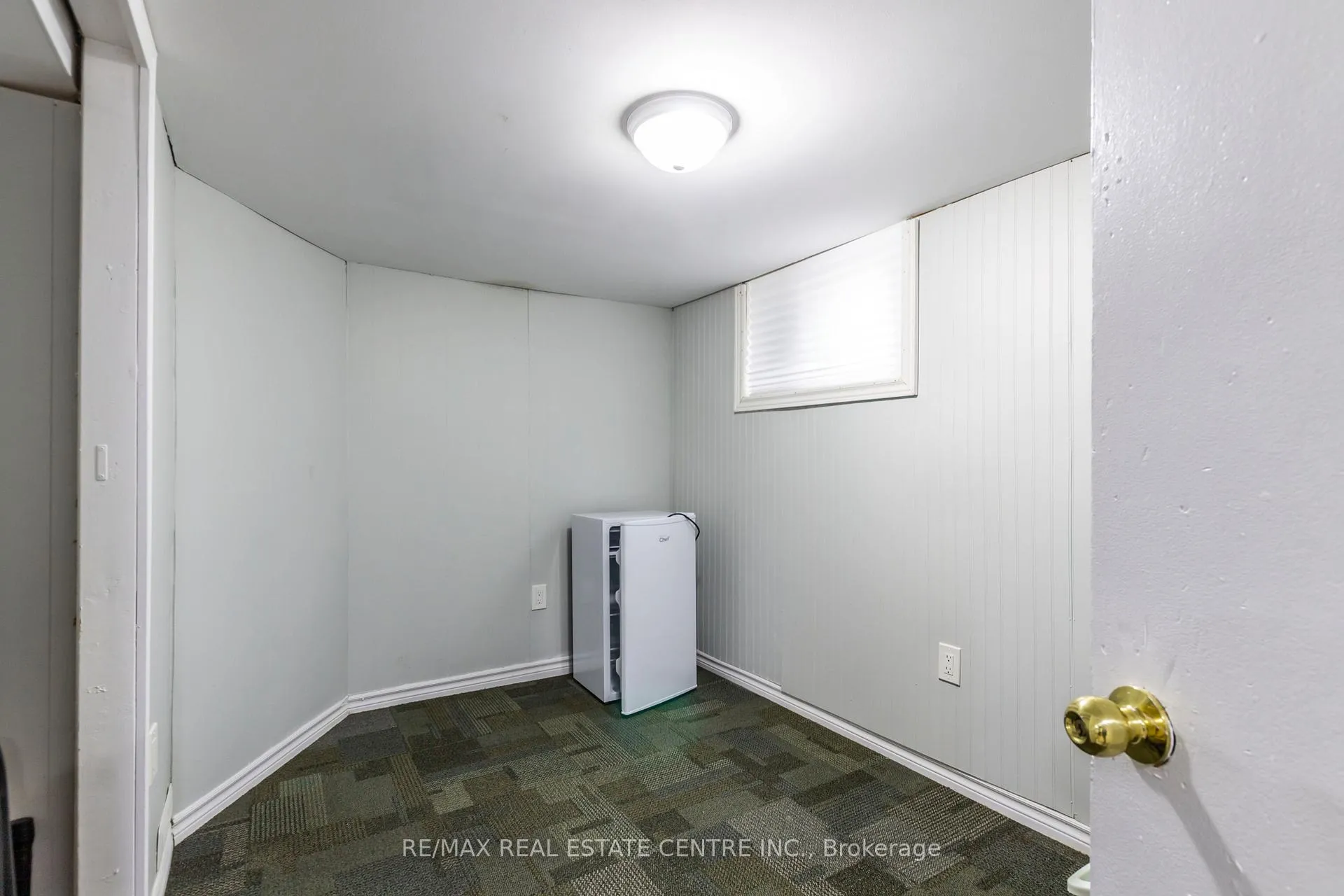 Photo 22 of 20 West 1st Street, Hamilton, Bonnington — HOMEH