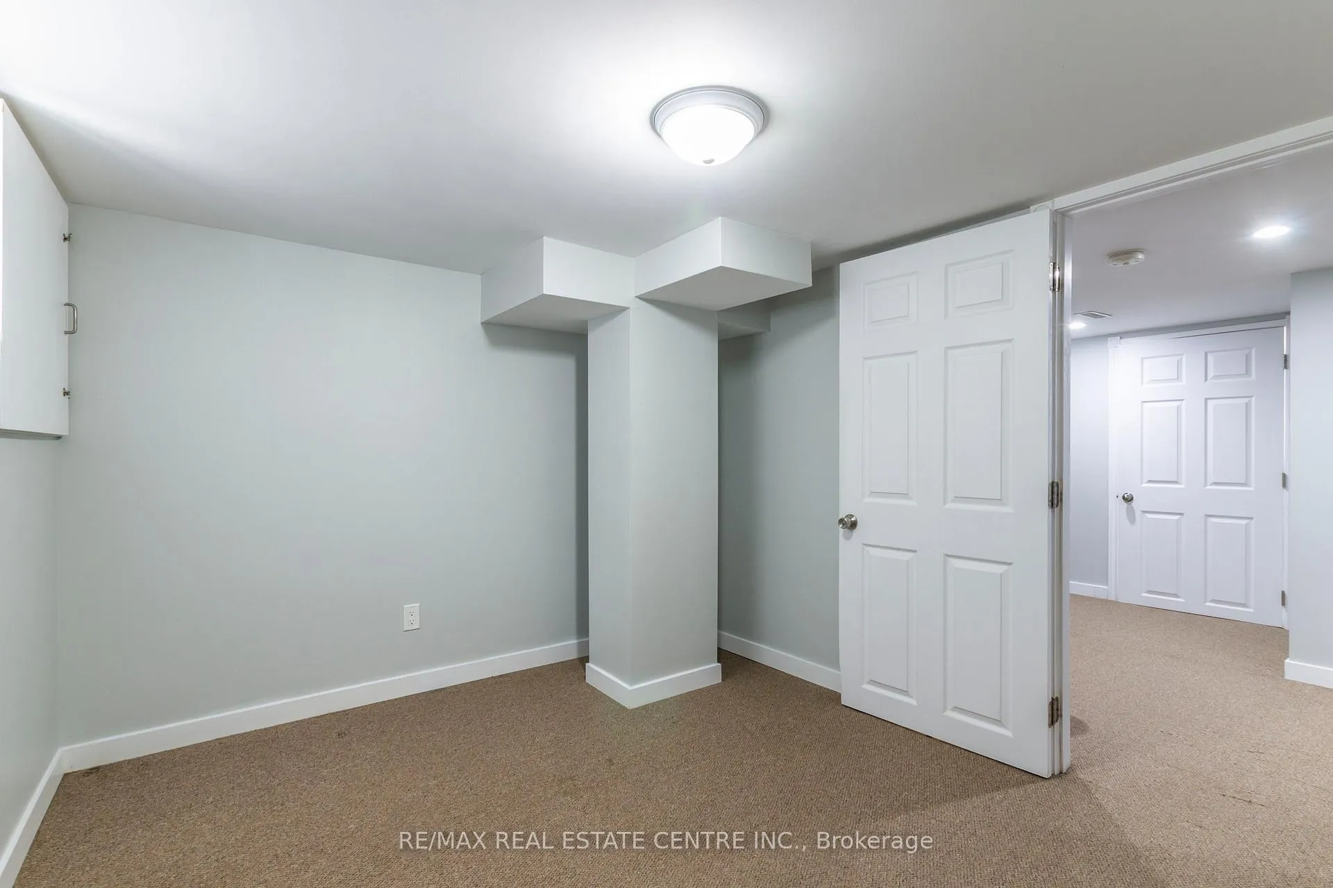 Photo 24 of 20 West 1st Street, Hamilton, Bonnington — HOMEH