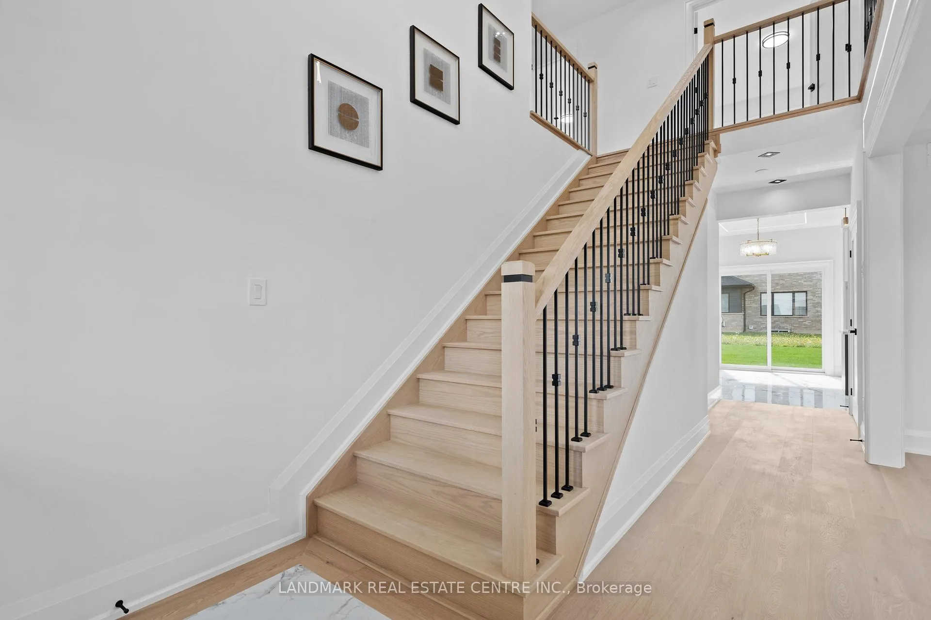 Photo 12 of 23 Autumn Avenue, Thorold, Allanburg/Thorold South — HOMEH