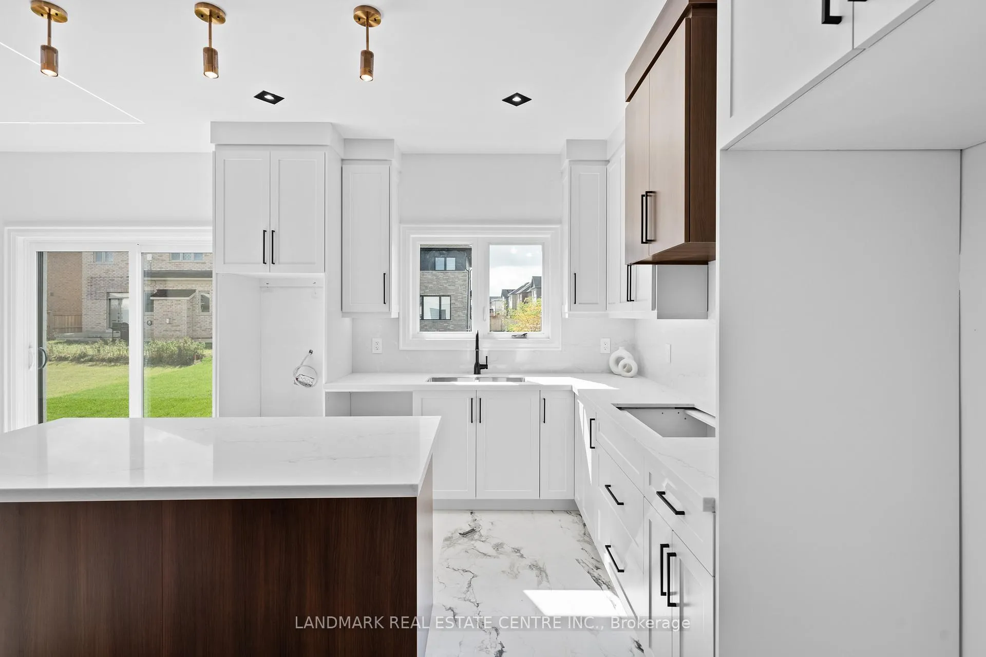 Photo 18 of 23 Autumn Avenue, Thorold, Allanburg/Thorold South — HOMEH